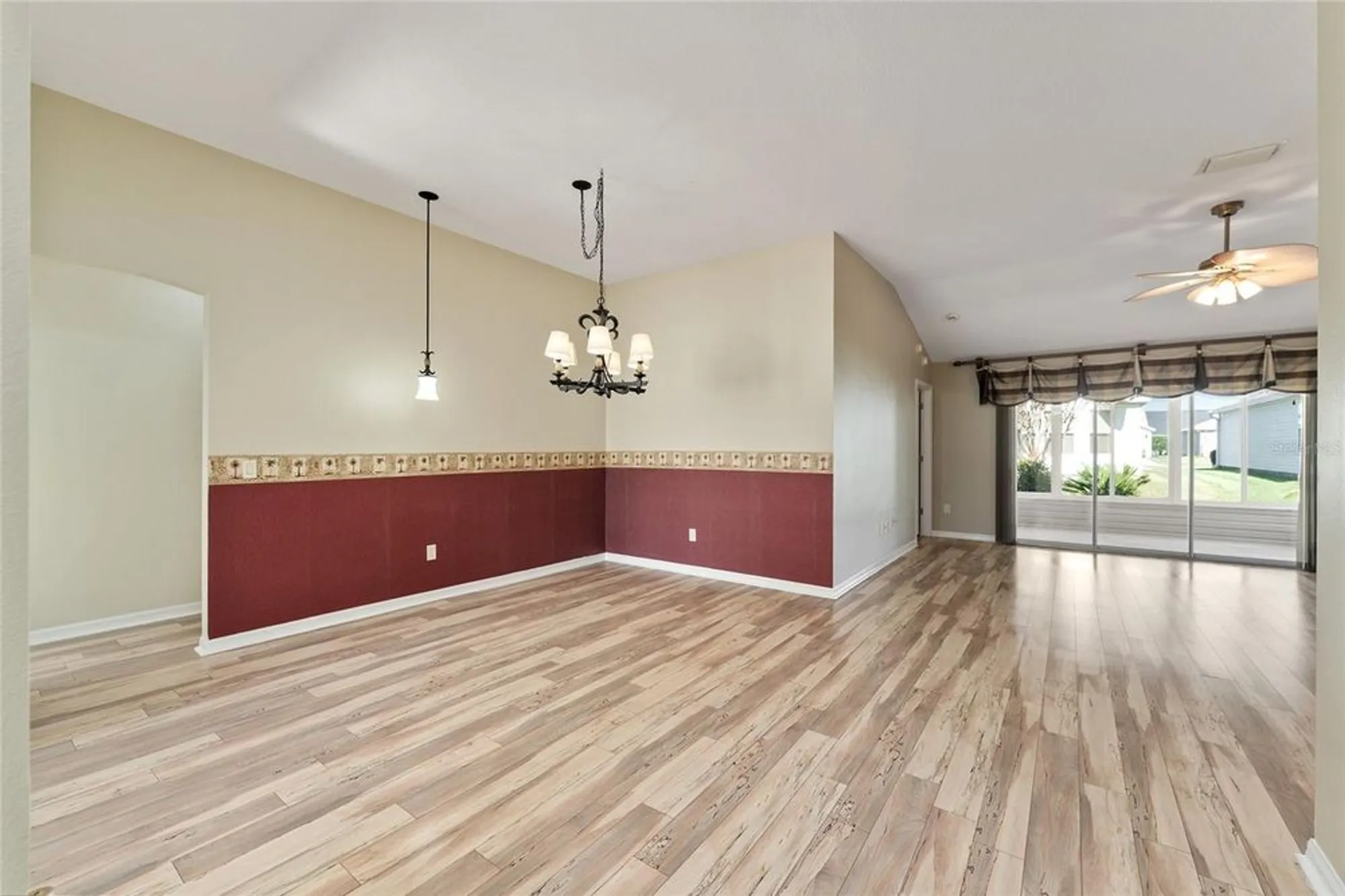 Property Slideshow image 6 of 71 | 3017 hillside ln, The Villages, FL, 32162