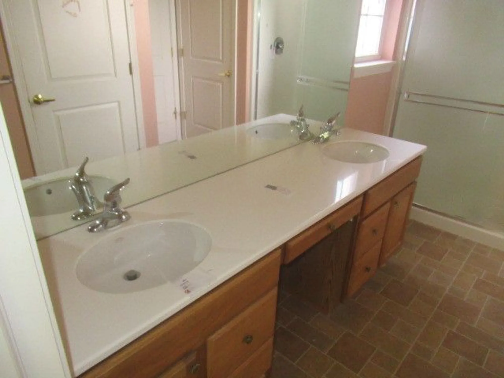 Property Slideshow image 17 of 24 | 12334 daphne dr, Huntley, IL, 60142