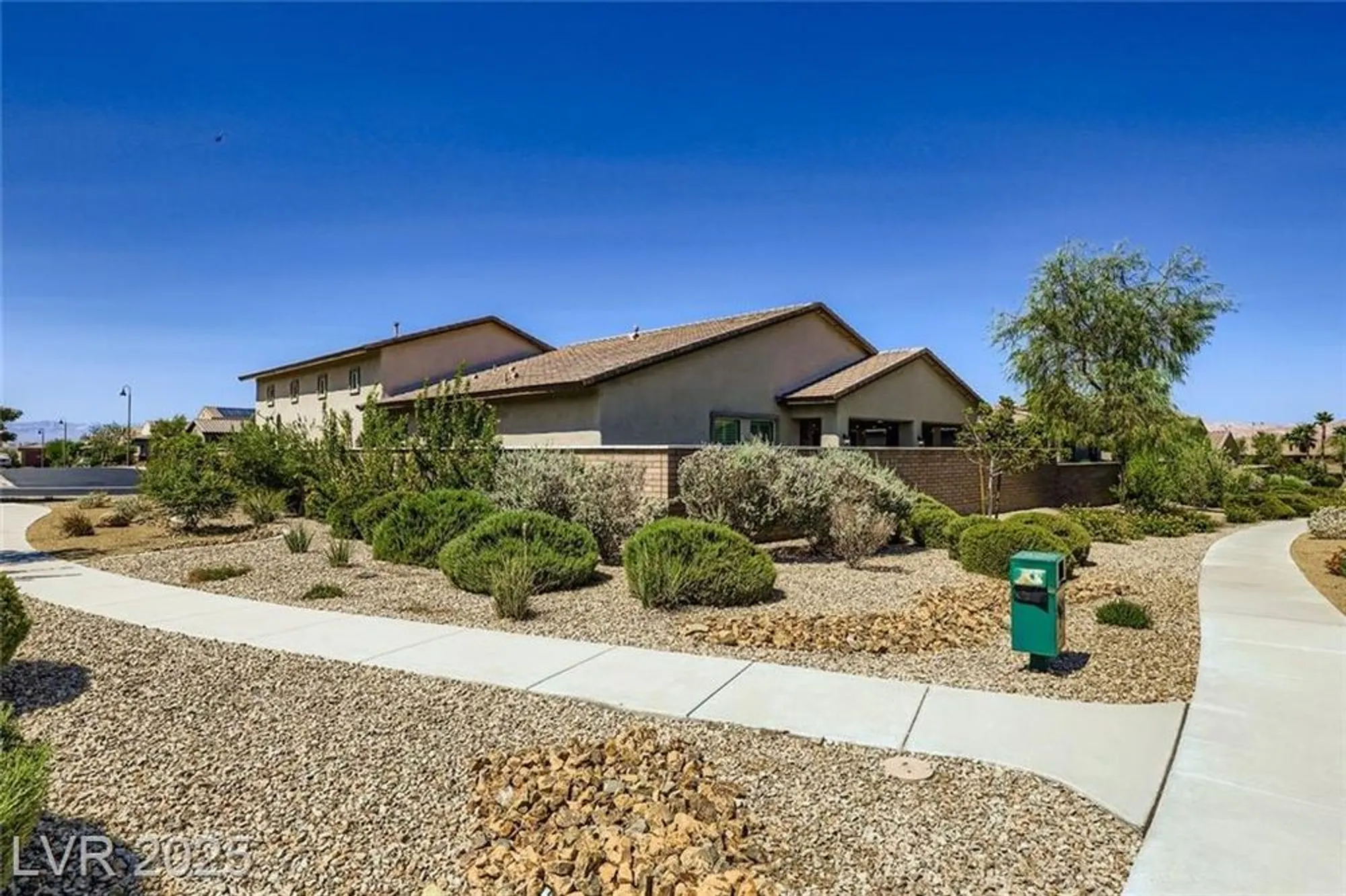 Property Slideshow image 38 of 54 | 768 rocky nook st, Henderson, NV, 89011