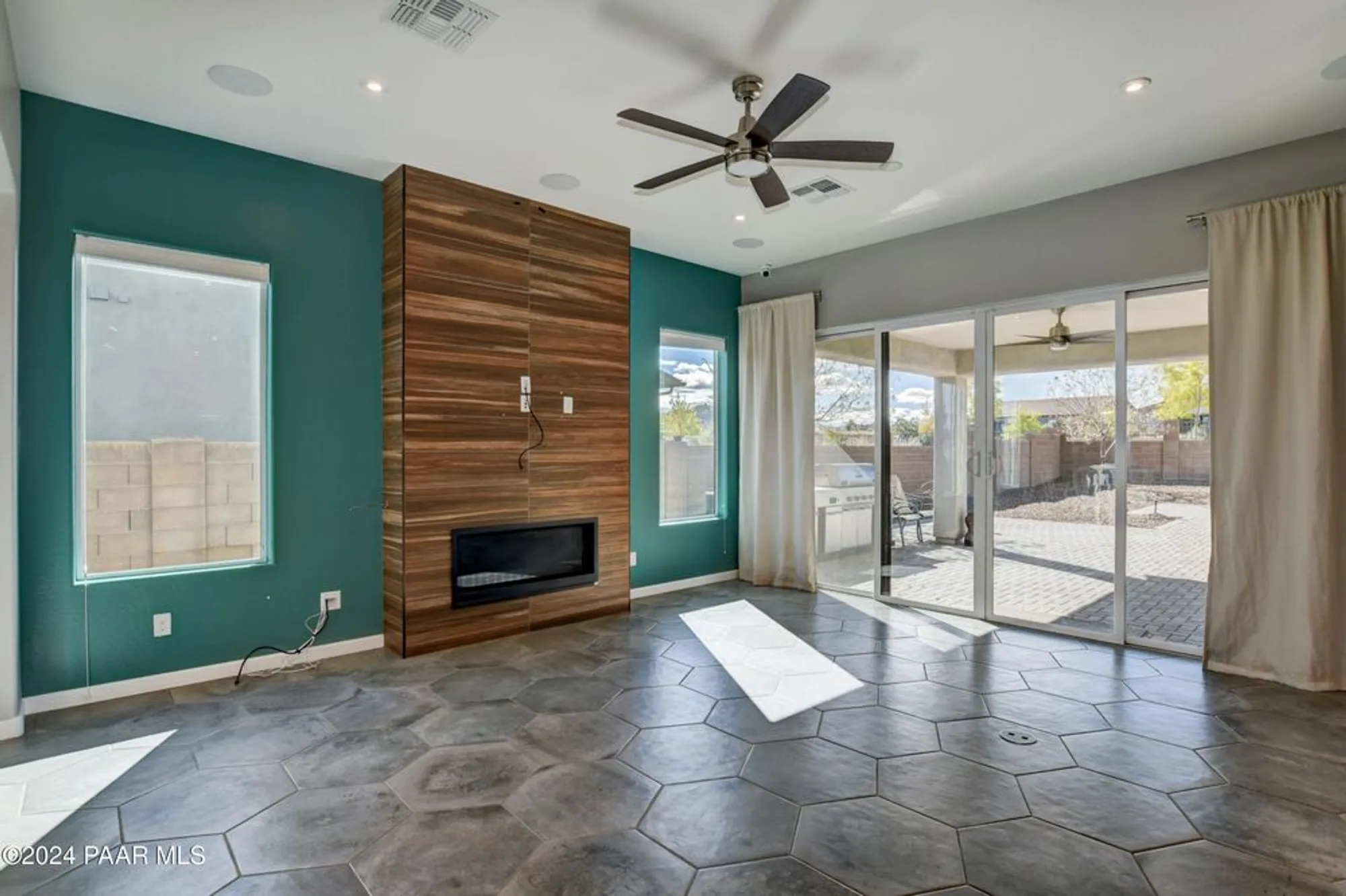 Property Slideshow image 13 of 30 | 5393 crescent edge dr, Prescott, AZ, 86301