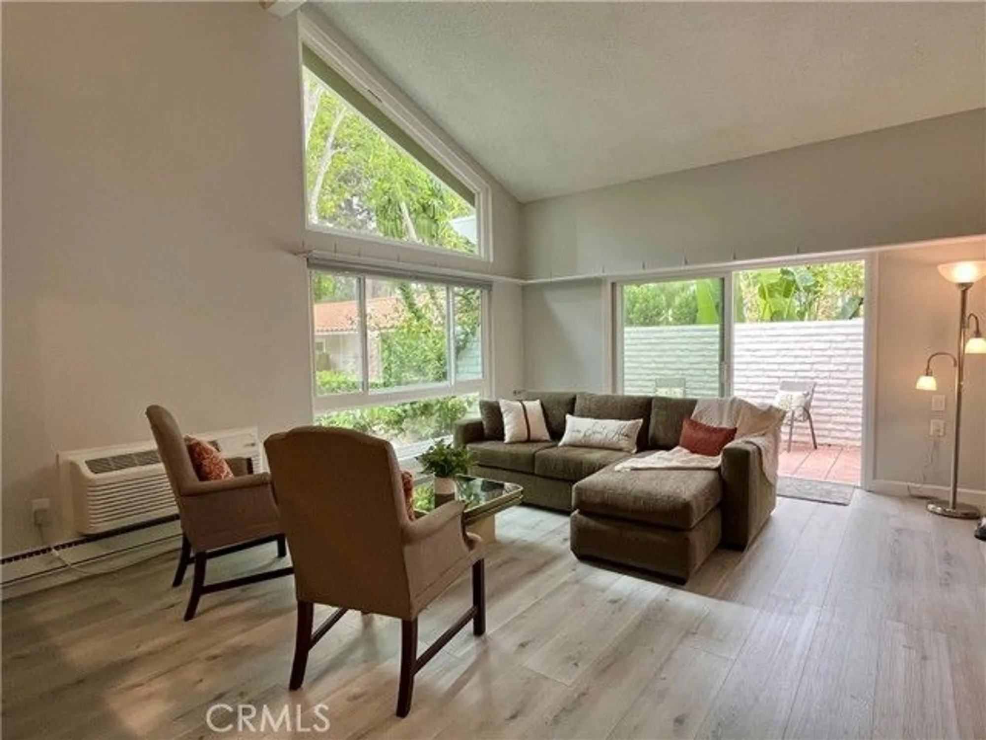 Property Slideshow image 4 of 38 | 2057 via b, Laguna Woods, CA, 92637