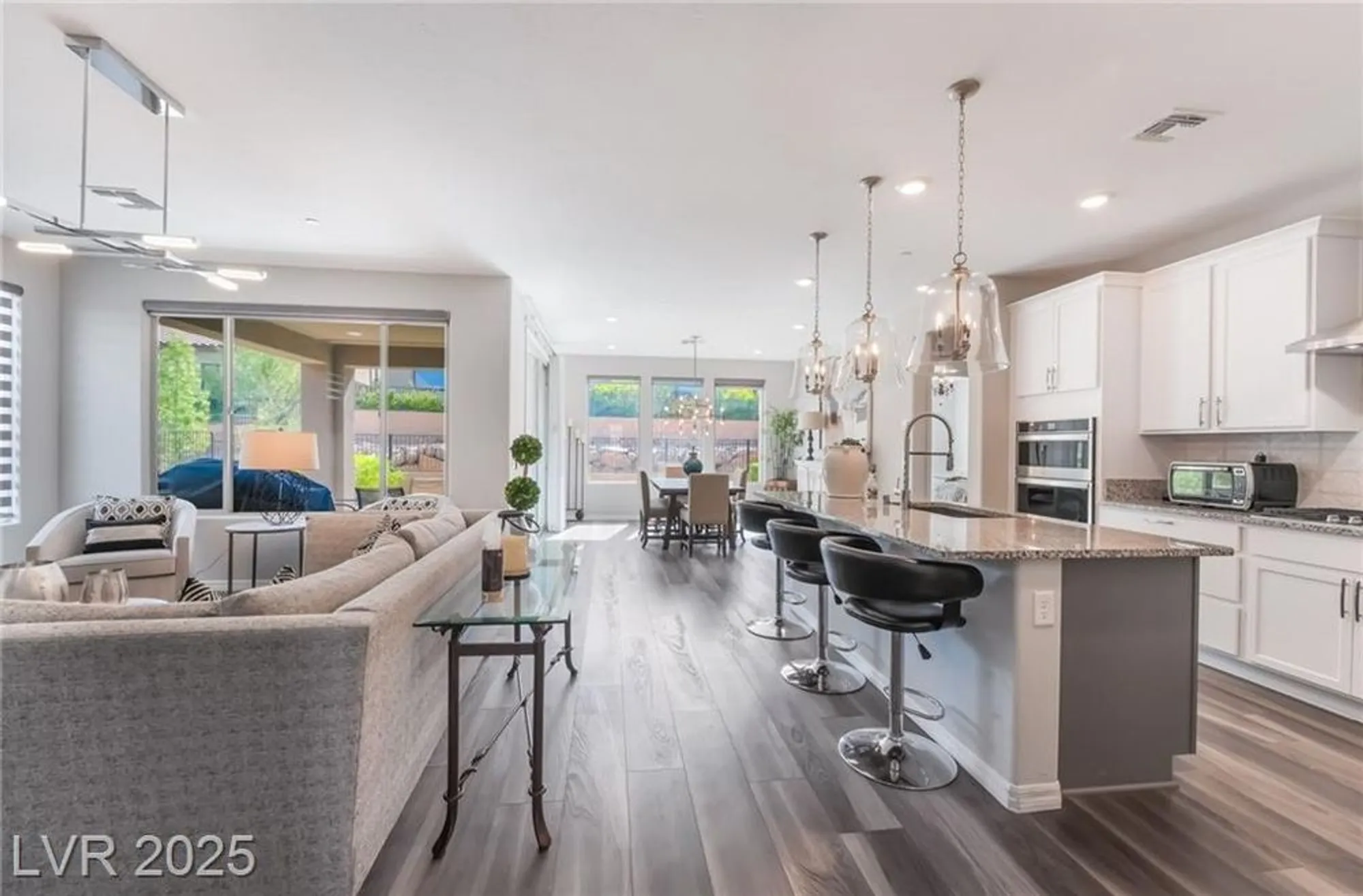 Property Slideshow image 6 of 44 | 15 arid crest ave, Henderson, NV, 89011