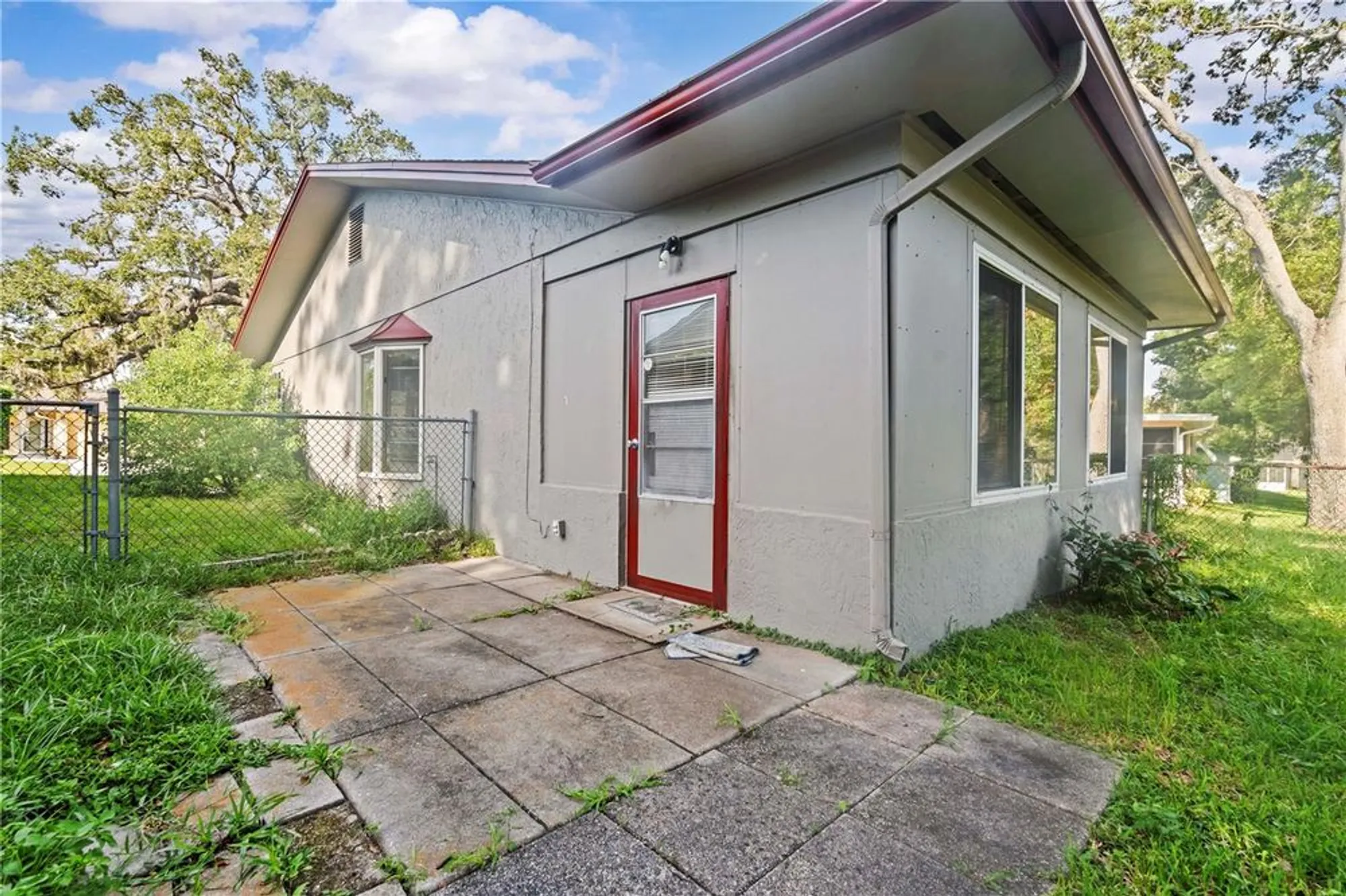 Property Slideshow image 34 of 48 | 10619 mira vista dr, Port Richey, FL, 34668