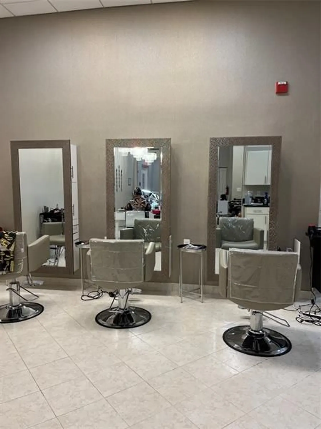 Property Slideshow image 29 of 32 | 16102 emerald estates dr 207, Weston, FL, 33331