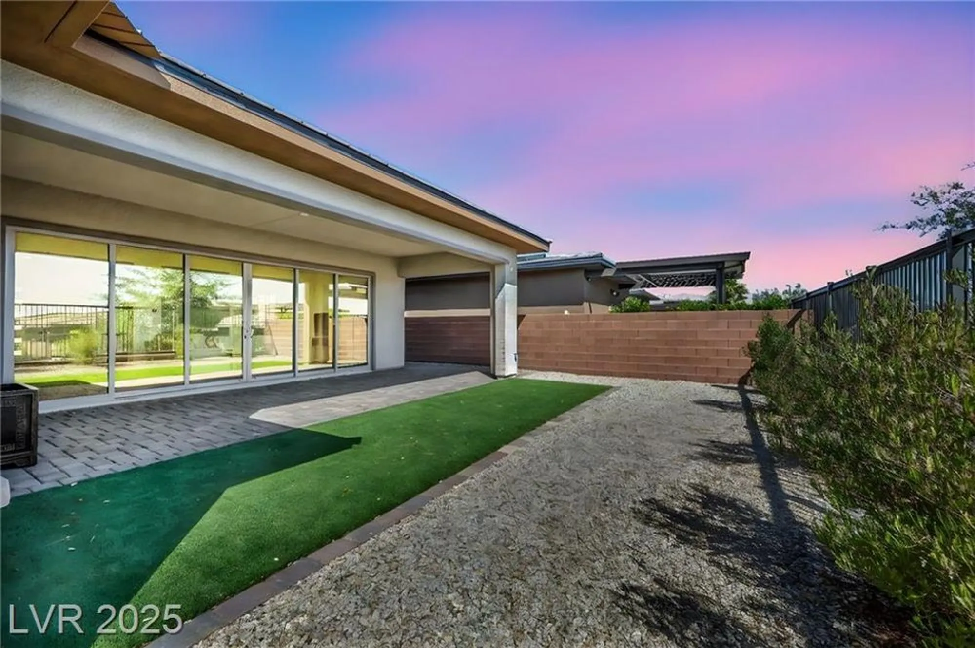 Property Slideshow image 34 of 84 | 6684 regency stone way, Las Vegas, NV, 89148