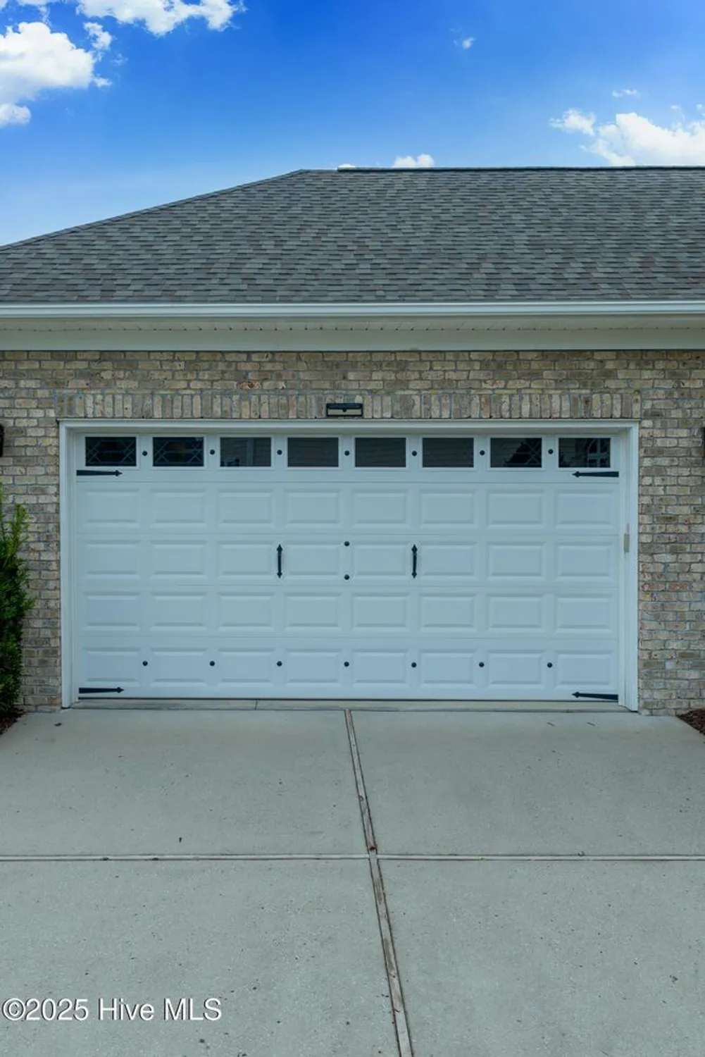 Property Slideshow image 19 of 74 | 1715 s stillwood dr, Leland, NC, 28451