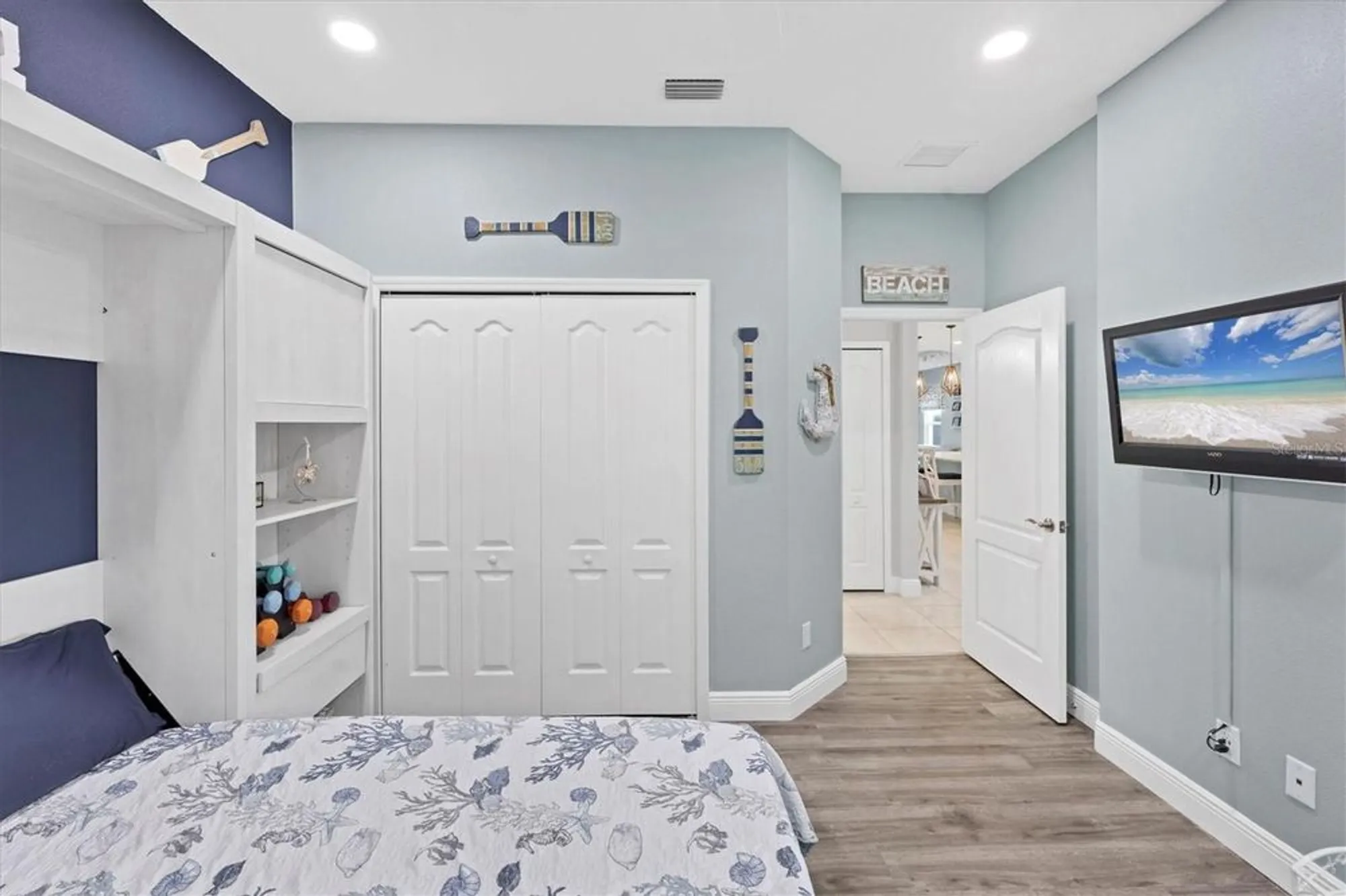 Property Slideshow image 32 of 72 | 3214 sky blue cv, Bradenton, FL, 34211