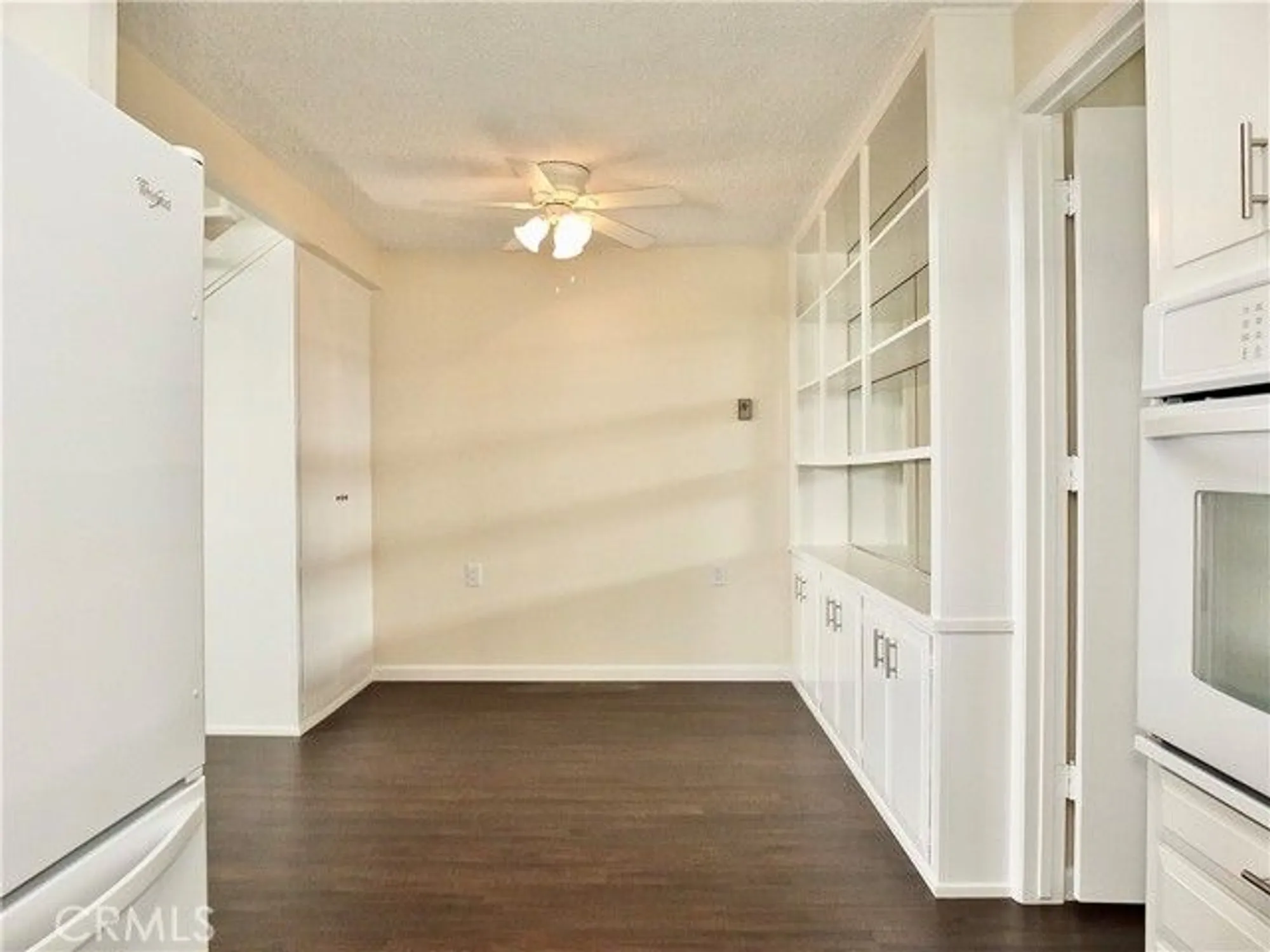 Property Slideshow image 22 of 66 | 1891 mckinney way apt 26b, Seal Beach, CA, 90740