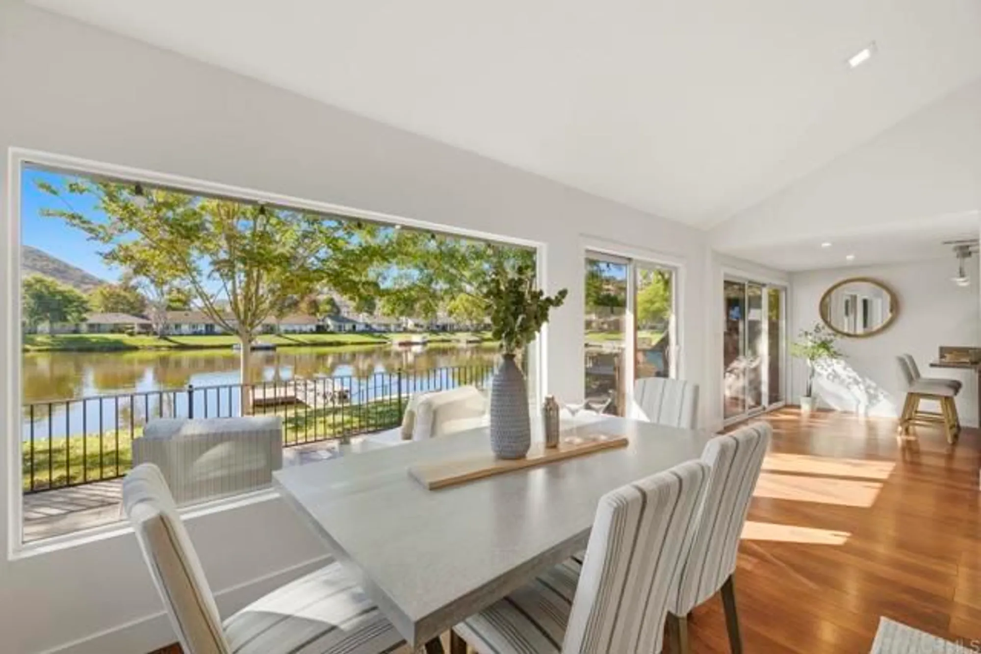 Property Slideshow image 13 of 44 | 1541 via entrada del lago, San Marcos, CA, 92078