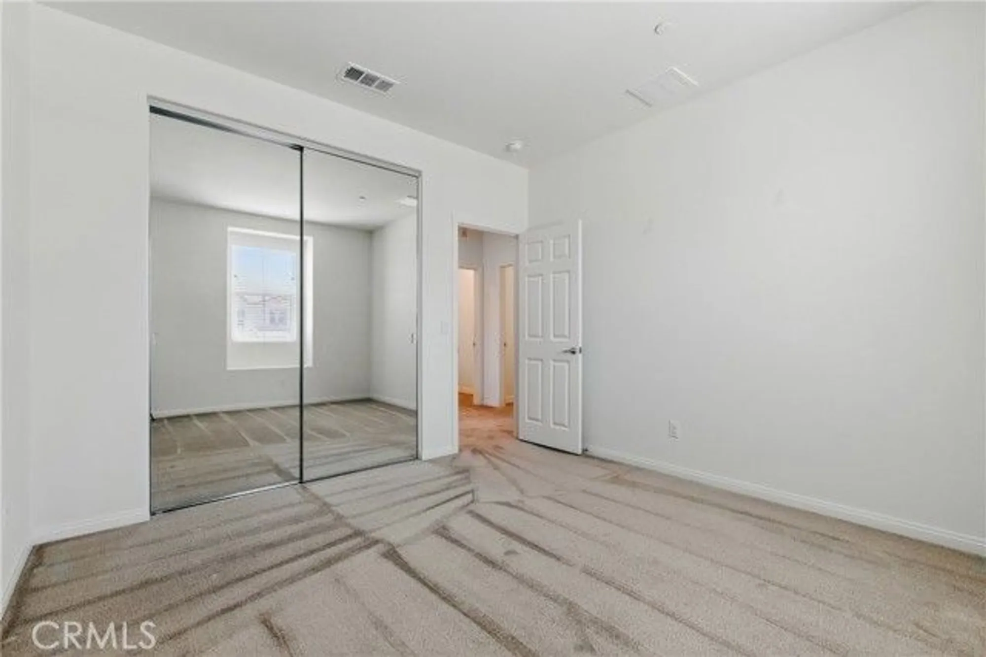 Property Slideshow image 25 of 39 | 24583 acadia dr, Corona, CA, 92883