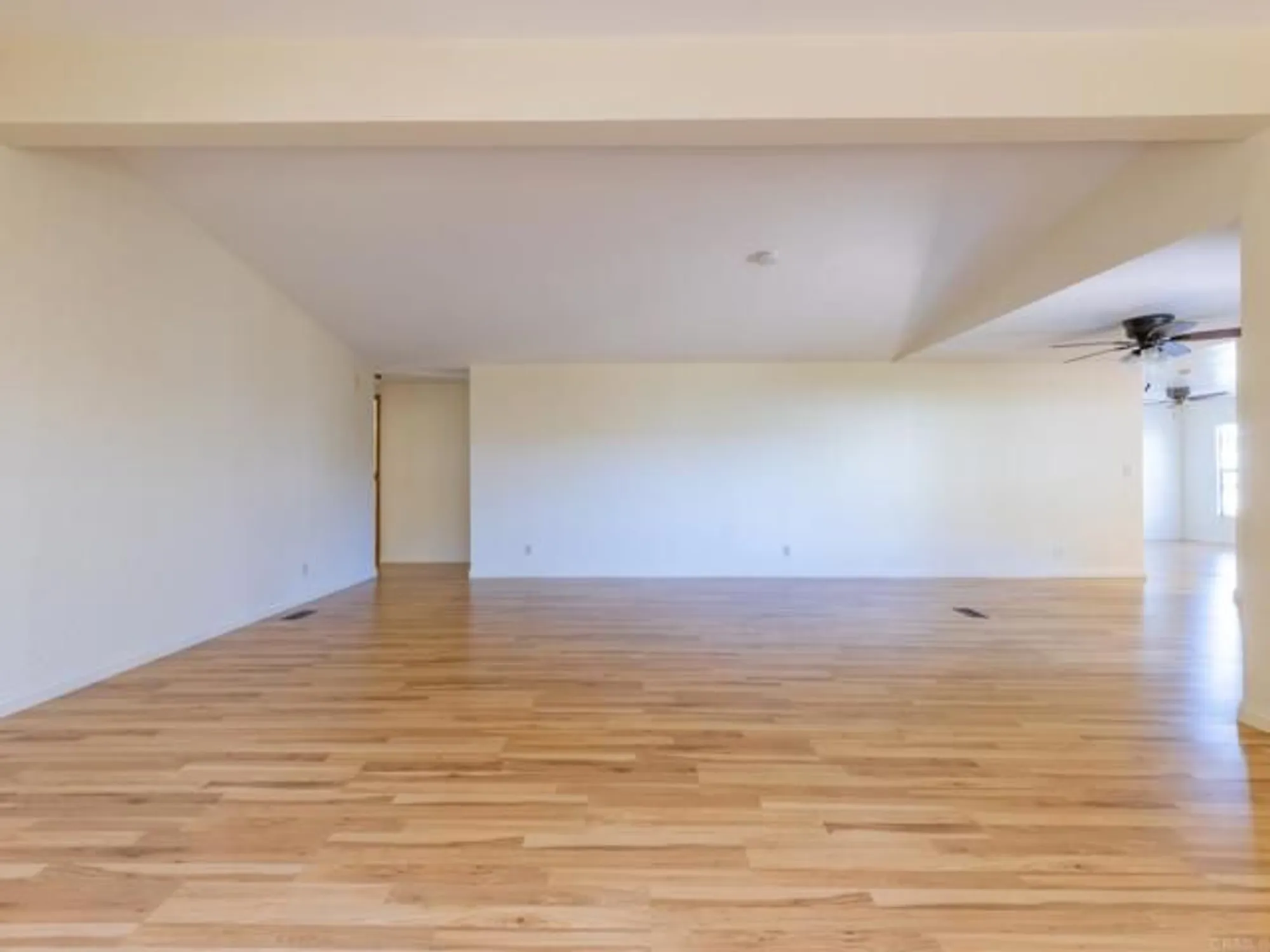 Property Slideshow image 7 of 37 | 2289 bryant dr, Carlsbad, CA, 92008