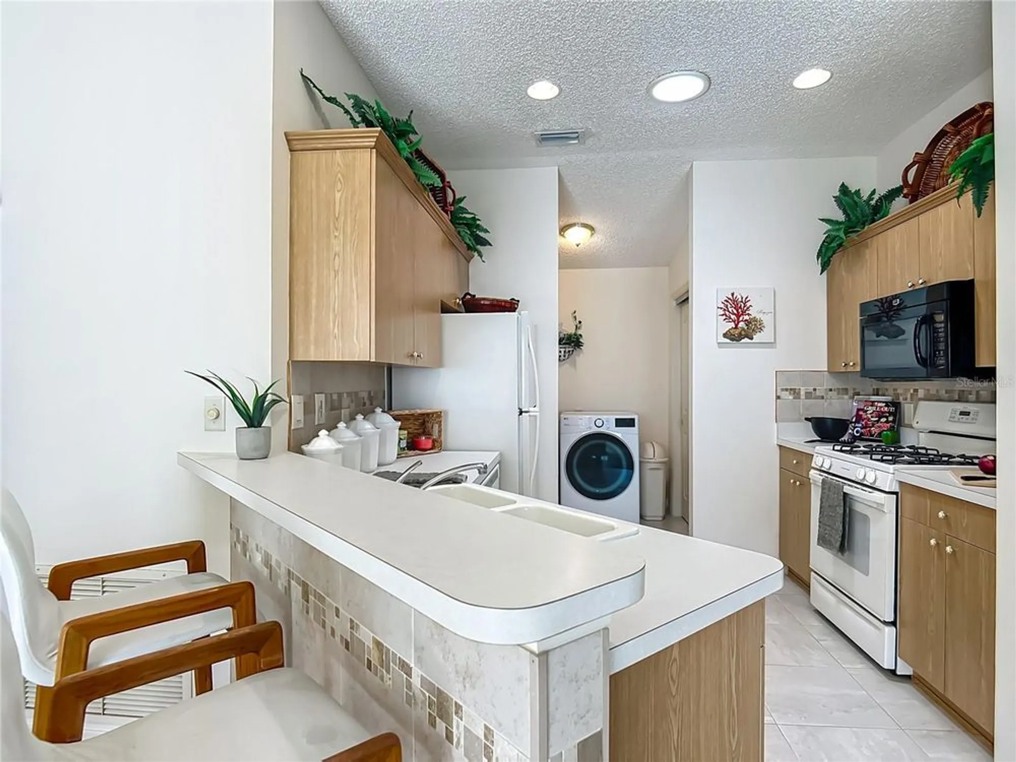 Property Slideshow image 12 of 38 | 8195 se 174th rowland st, The Villages, FL, 32162