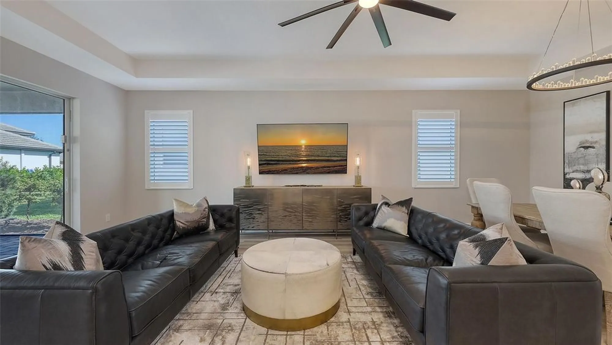 Property Slideshow image 10 of 78 | 17744 savory mist cir, Lakewood Ranch, FL, 34211