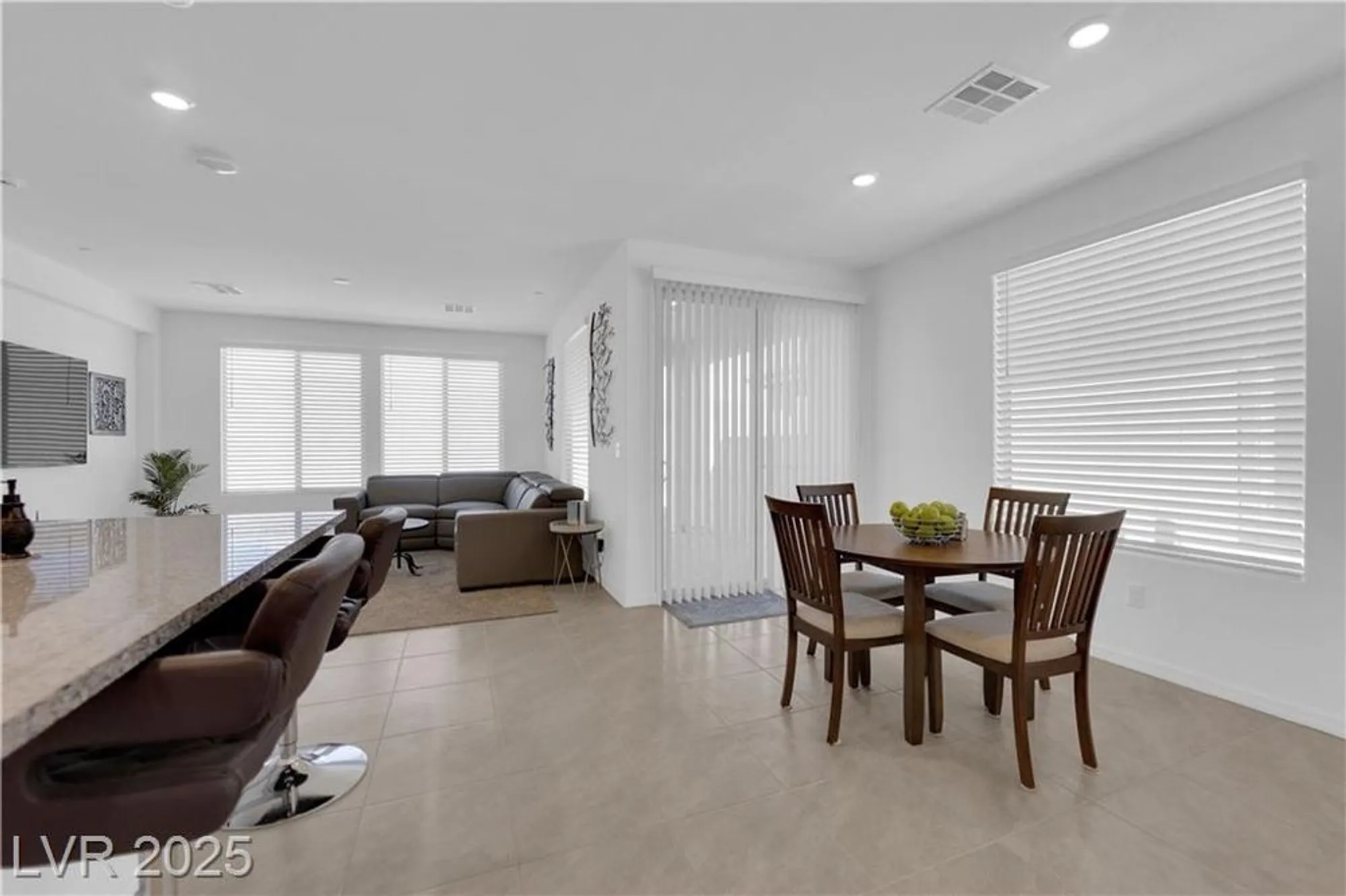 Property Slideshow image 8 of 43 | 10151 carmine clay dr, Las Vegas, NV, 89143
