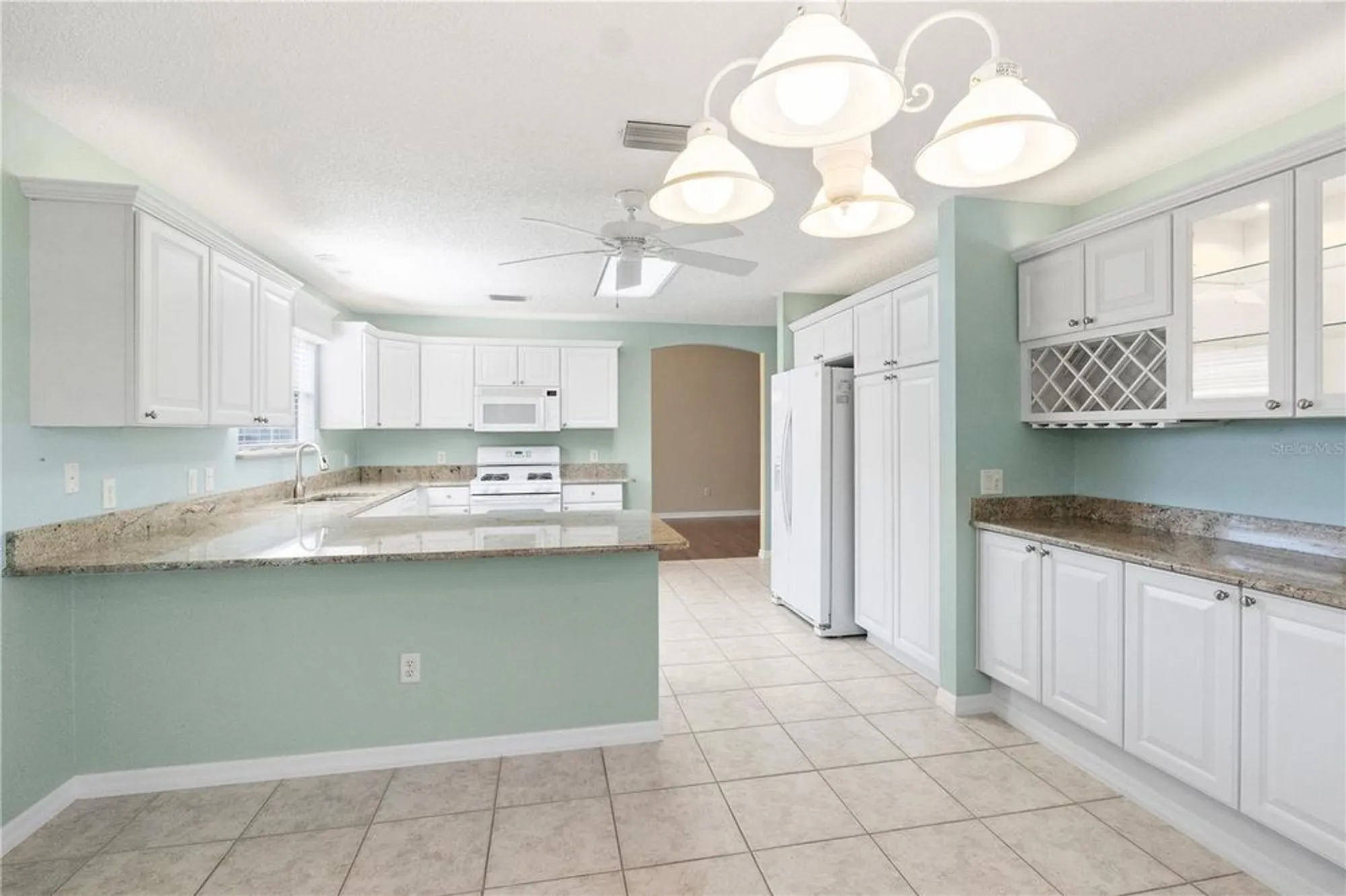Property Slideshow image 9 of 30 | 16812 se 86th albany ave, The Villages, FL, 32162