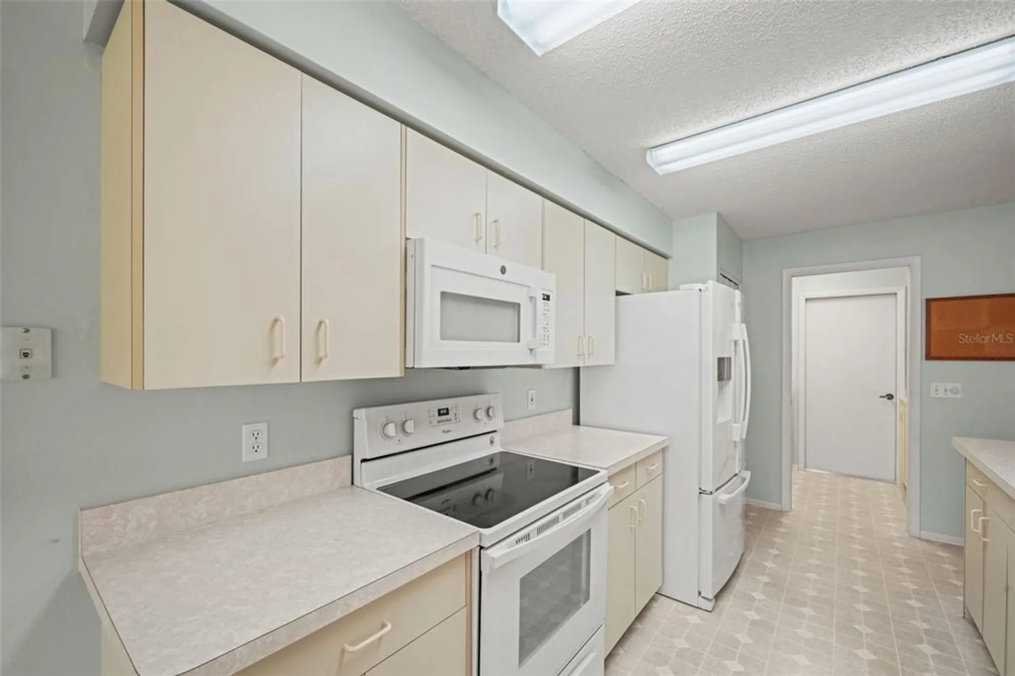 Property Slideshow image 43 of 62 | 3108 appleblossom trl, Spring Hill, FL, 34606