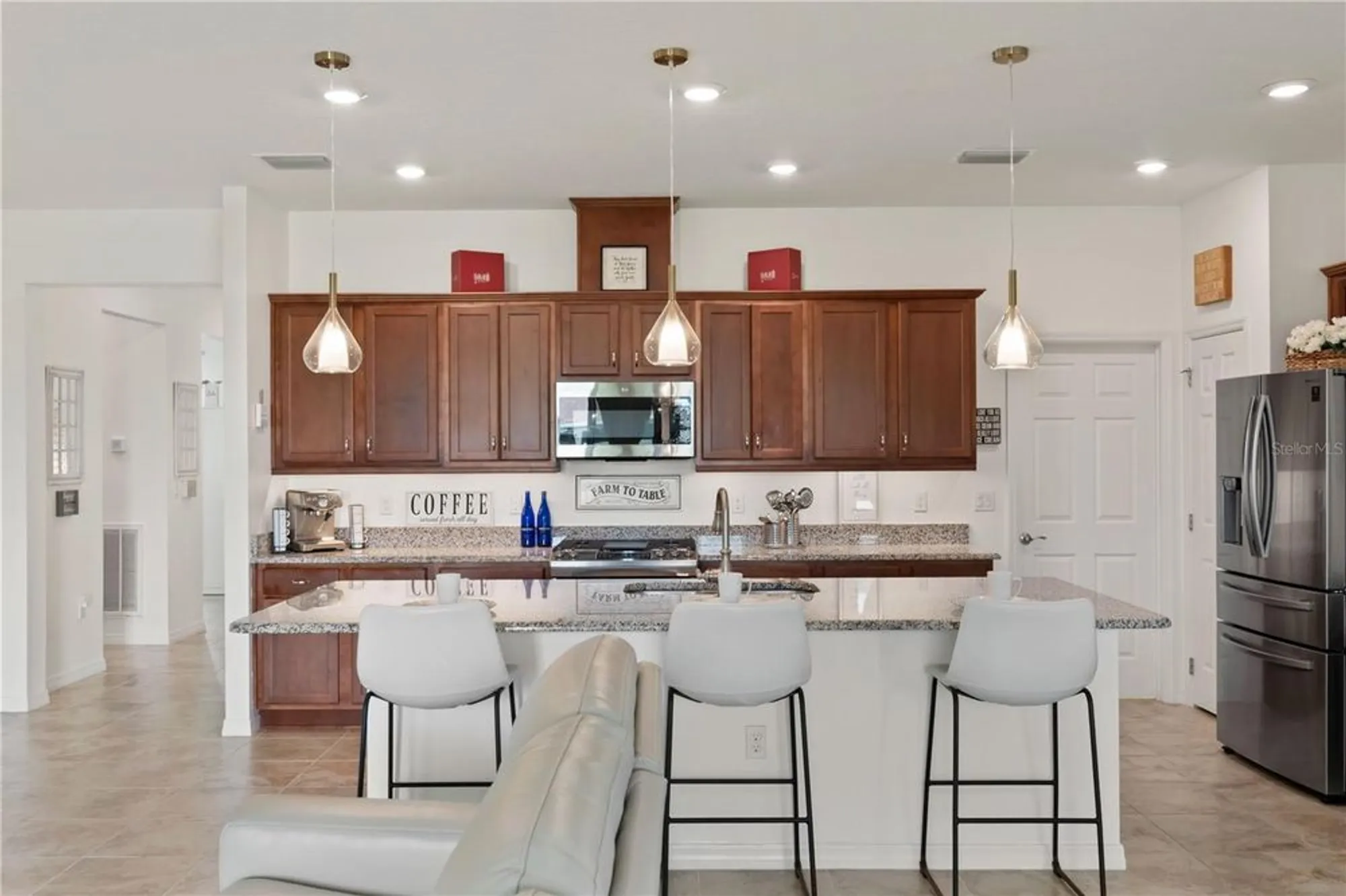 Property Slideshow image 12 of 61 | 125 silver maple rd, Groveland, FL, 34736