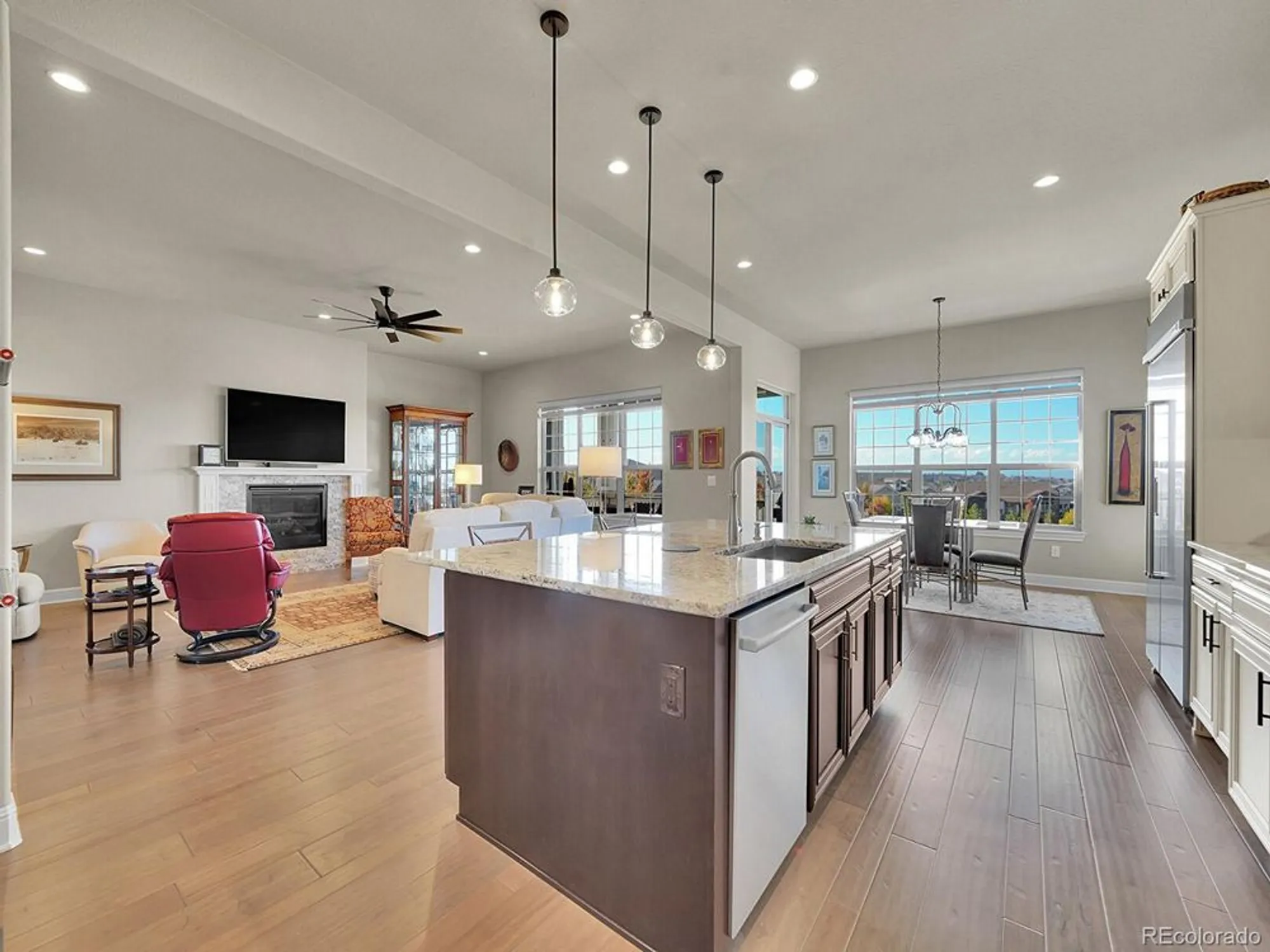 Property Slideshow image 16 of 47 | 23071 e del norte cir, Aurora, CO, 80016