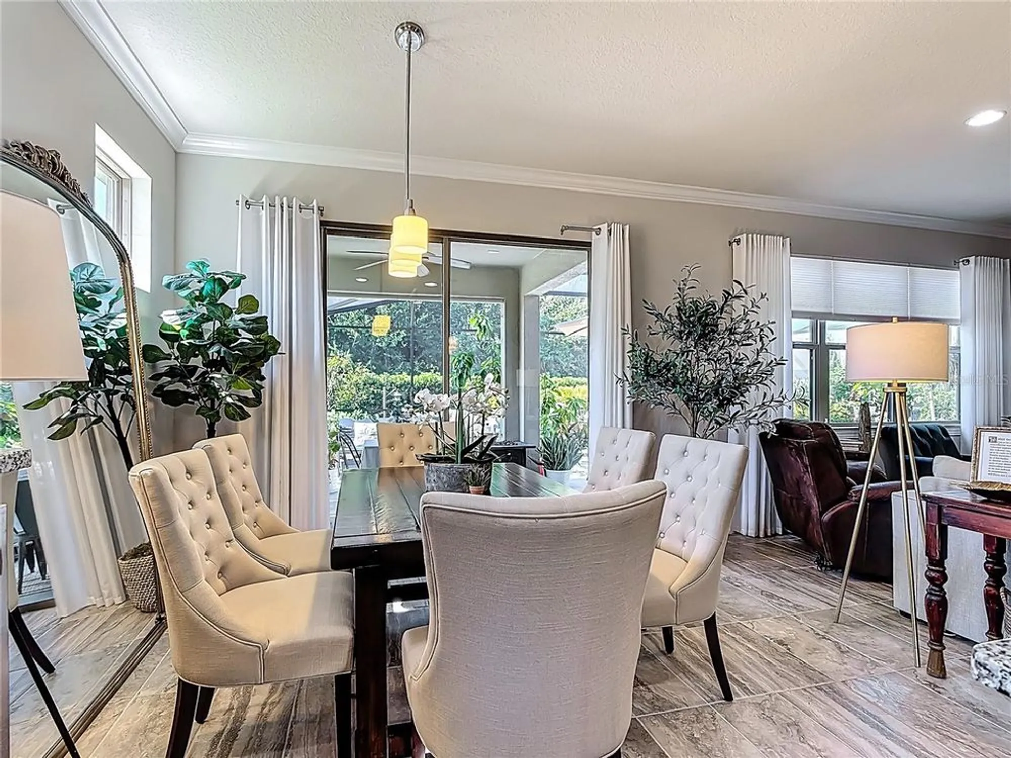 Property Slideshow image 15 of 68 | 588 cantabria dr, Davenport, FL, 33837