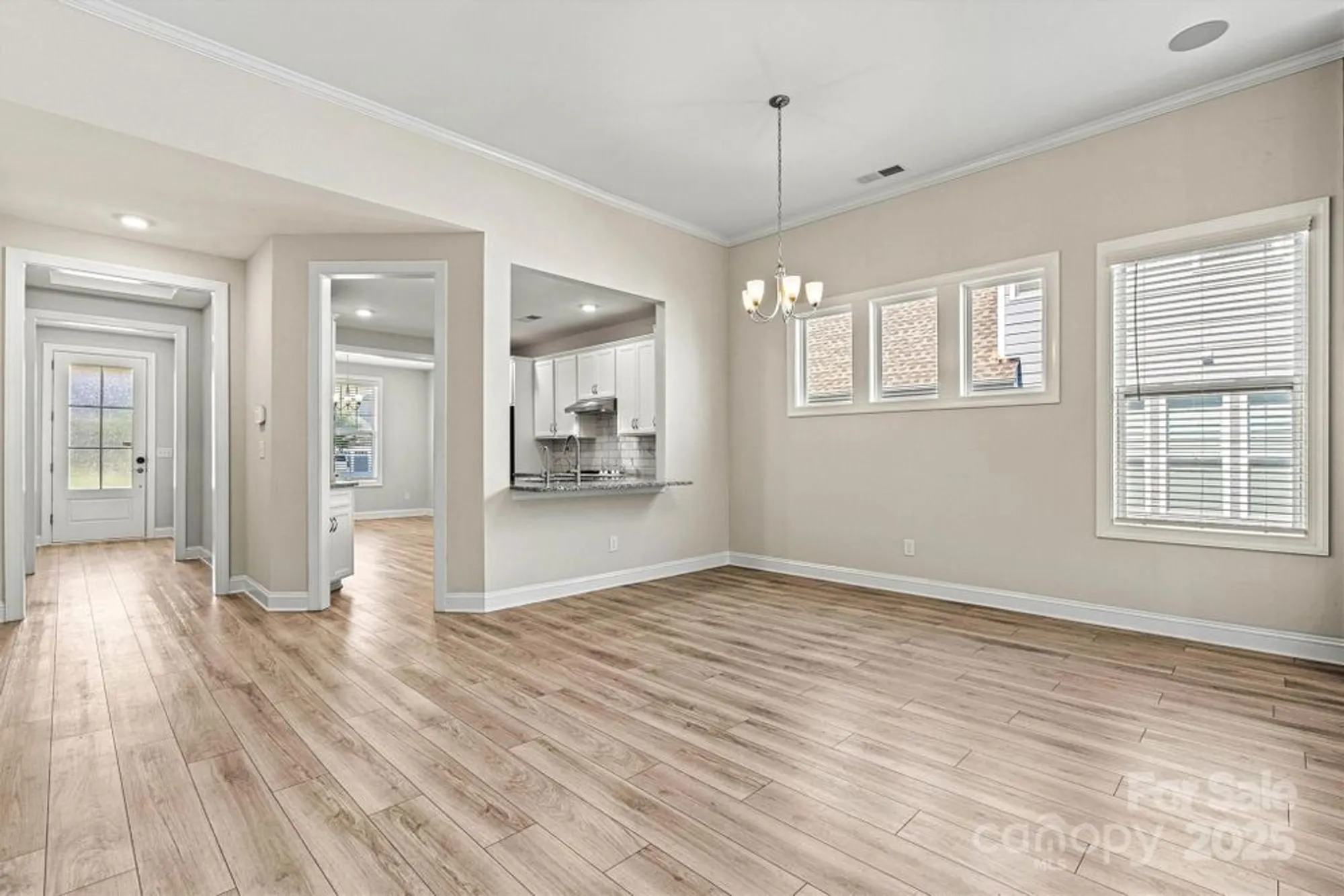 Property Slideshow image 12 of 47 | 7315 surprise ct, Charlotte, NC, 28215