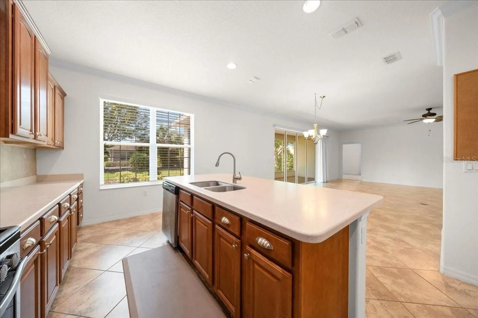 Property Slideshow image 21 of 53 | 8640 sw 83rd loop, Ocala, FL, 34481