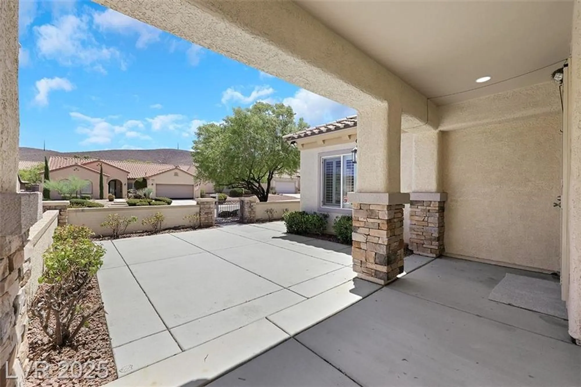 Property Slideshow image 7 of 34 | 2159 bensley st, Henderson, NV, 89044