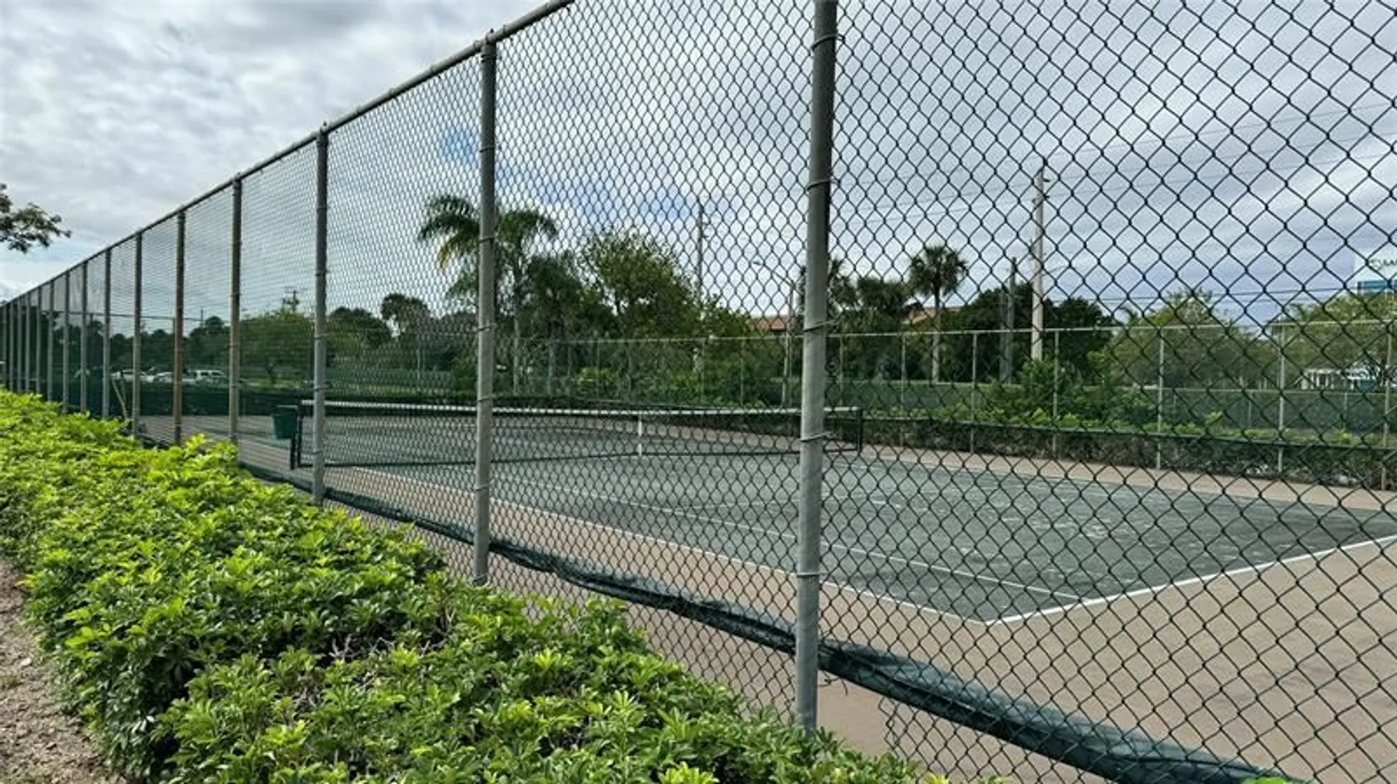Property Slideshow image 24 of 26 | 300 sw 134th way apt 304e, Pembroke Pines, FL, 33027