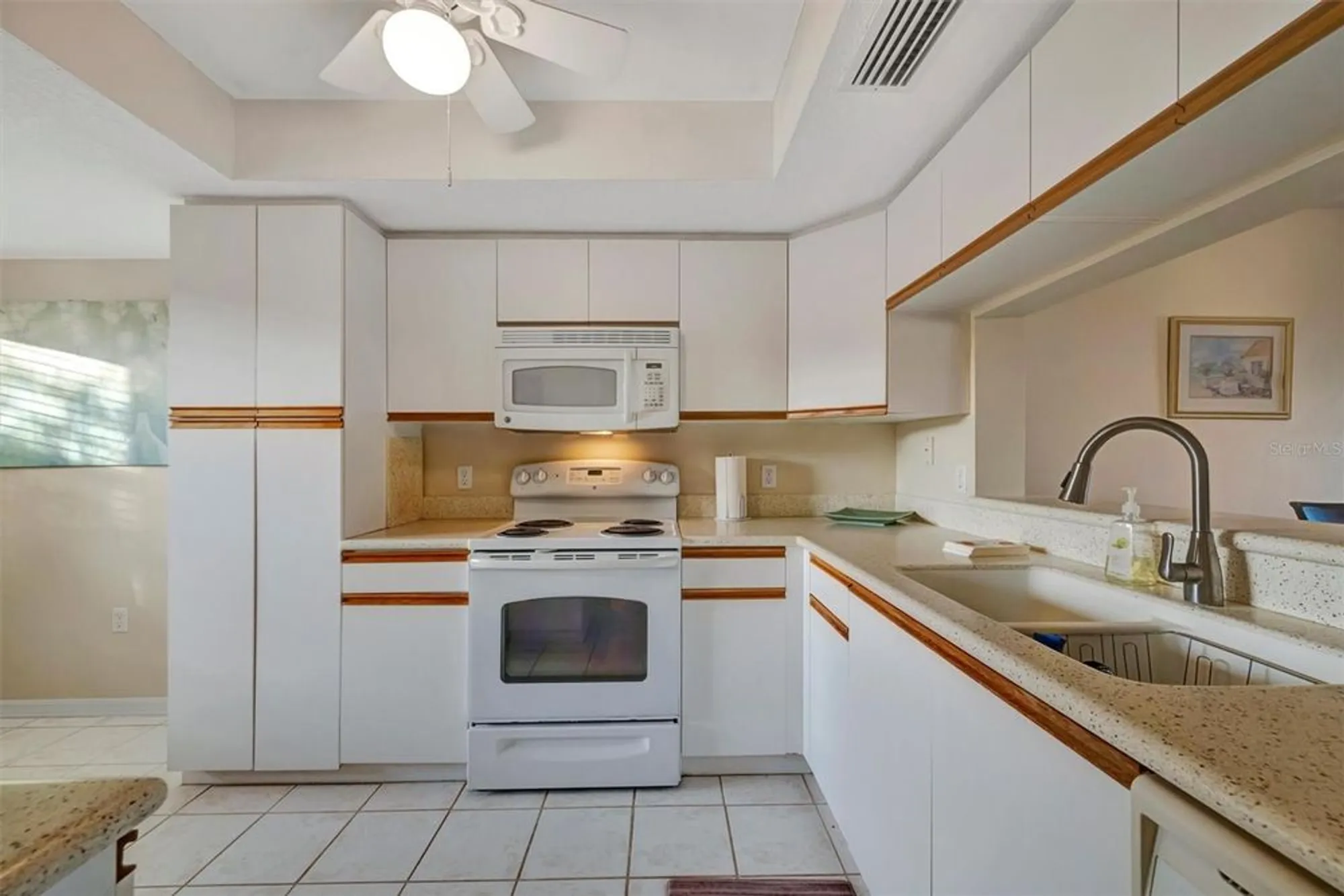 Property Slideshow image 34 of 62 | 6507 stone river rd 105, Bradenton, FL, 34203