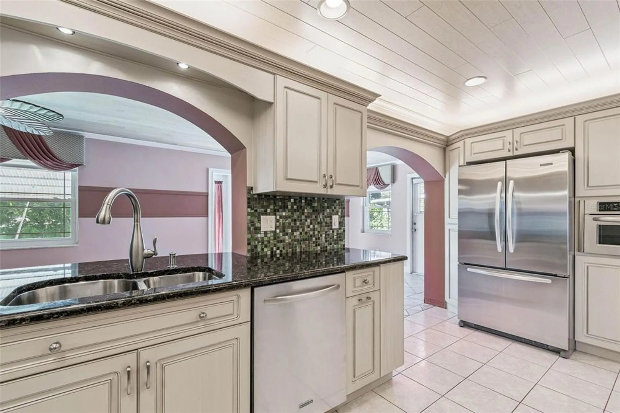 Property Slideshow image 8 of 31 | 9548 141st st, Seminole, FL, 33776