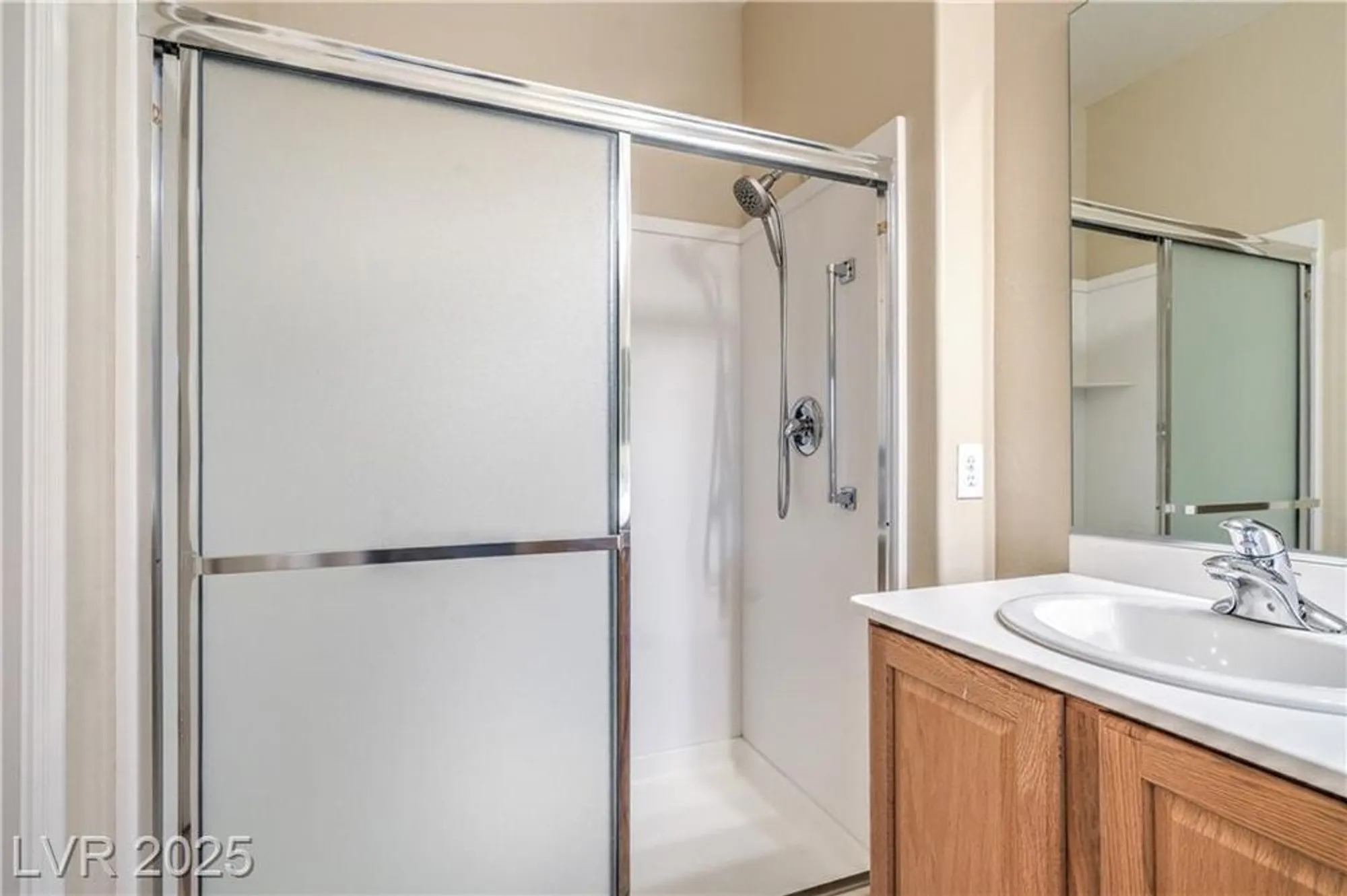 Property Slideshow image 19 of 62 | 2331 meteor shower st, Henderson, NV, 89044