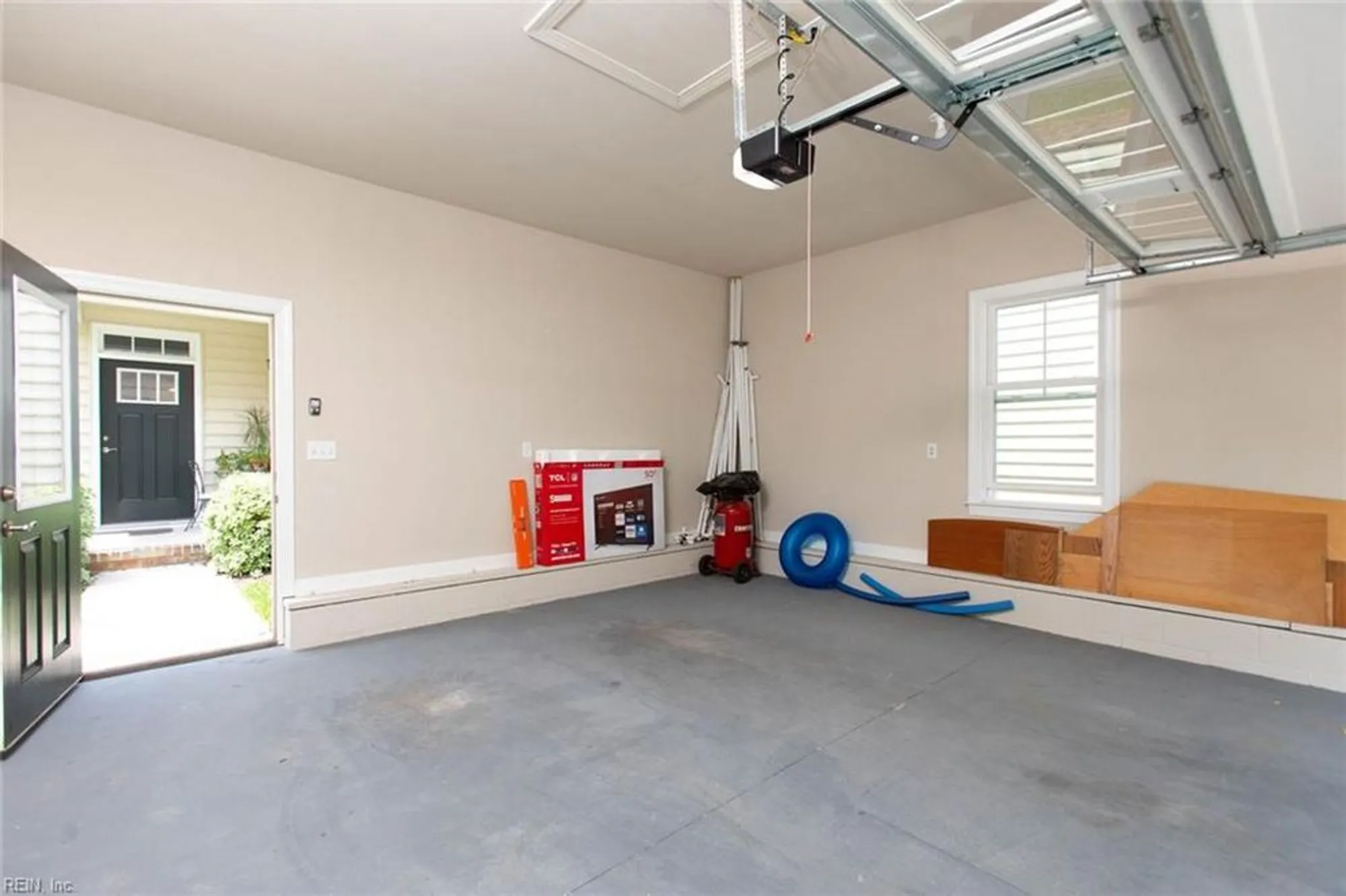 Property Slideshow image 30 of 50 | 200 durham st, Smithfield, VA, 23430