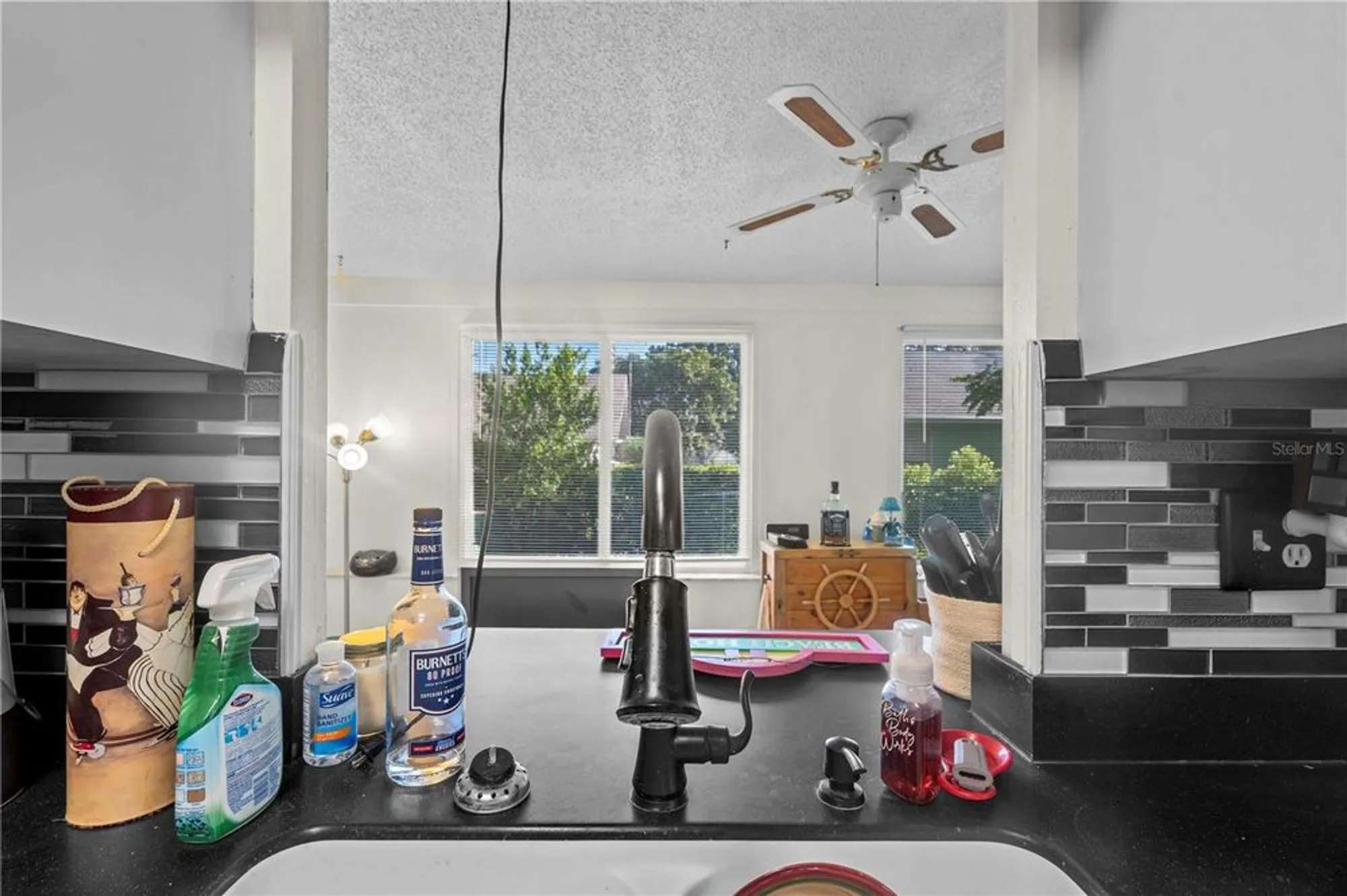 Property Slideshow image 20 of 48 | 10619 mira vista dr, Port Richey, FL, 34668