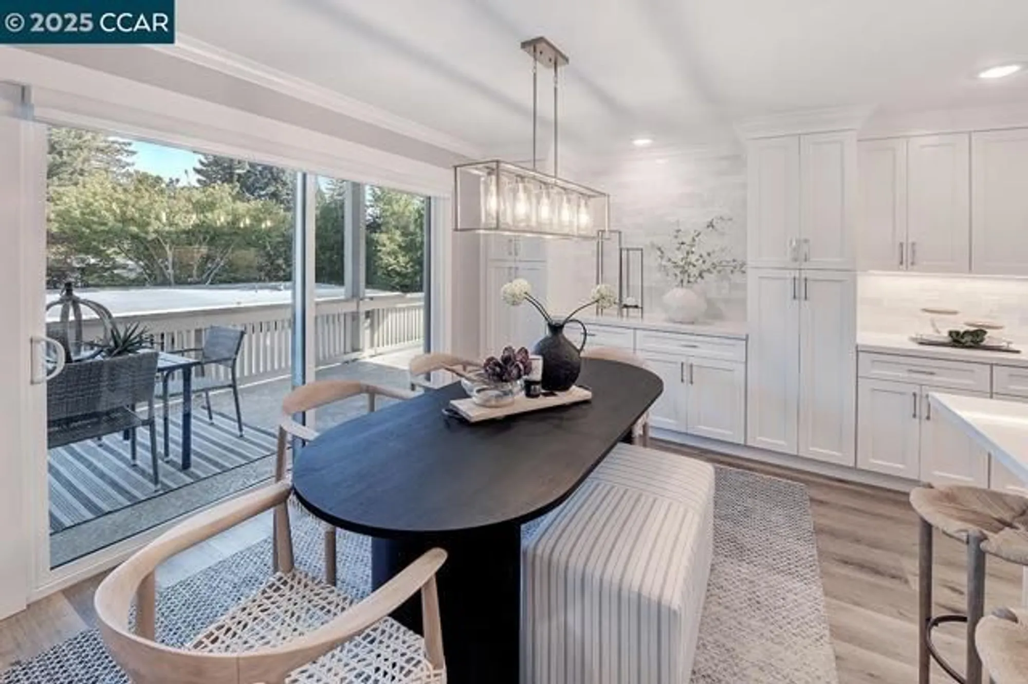 Property Slideshow image 17 of 60 | 1501 canyonwood ct 12, Walnut Creek, CA, 94595