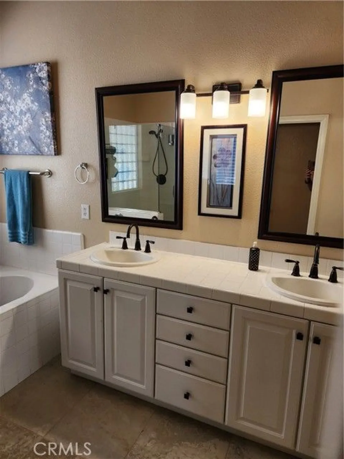 Property Slideshow image 17 of 74 | 2036 melbourne cir, Banning, CA, 92220