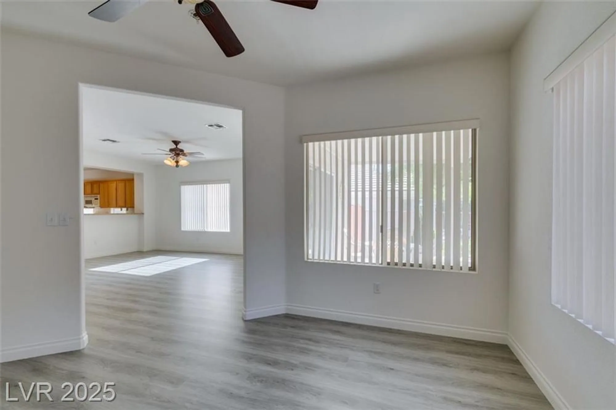 Property Slideshow image 7 of 21 | 499 elm crest pl, Henderson, NV, 89012