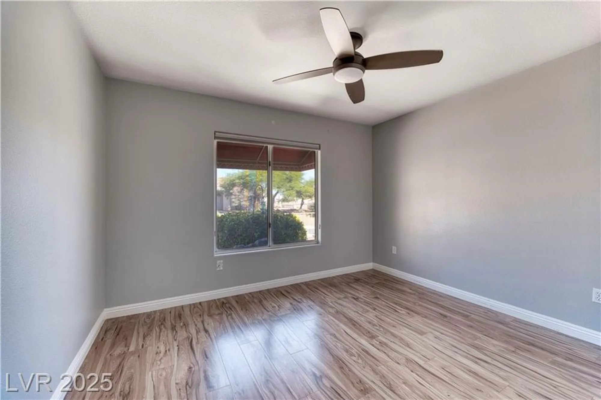Property Slideshow image 28 of 43 | 11017 clear meadows dr, Las Vegas, NV, 89134