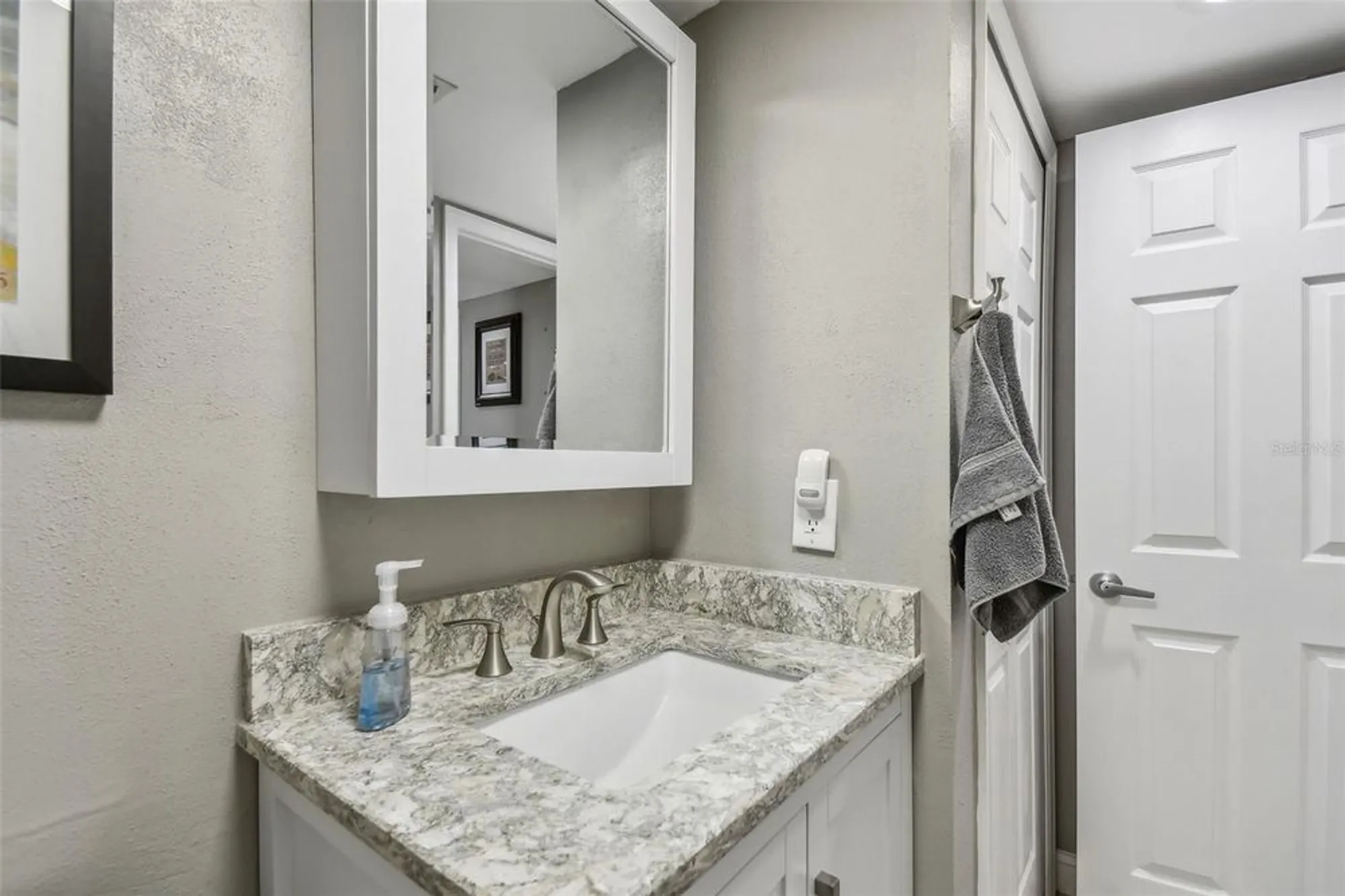 Property Slideshow image 47 of 73 | 7300 sun island dr 1705, South Pasadena, FL, 33707