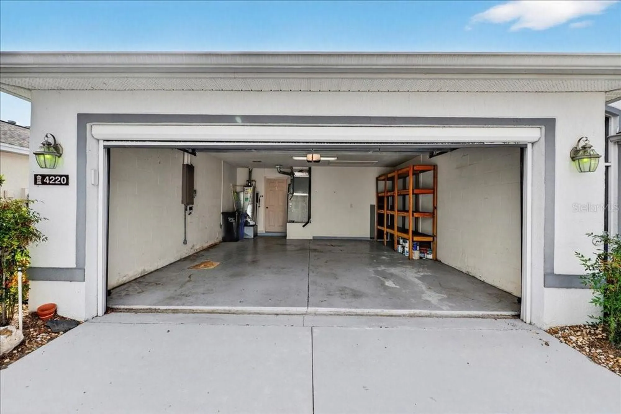 Property Slideshow image 43 of 53 | 4220 windchime ln, Lakeland, FL, 33811