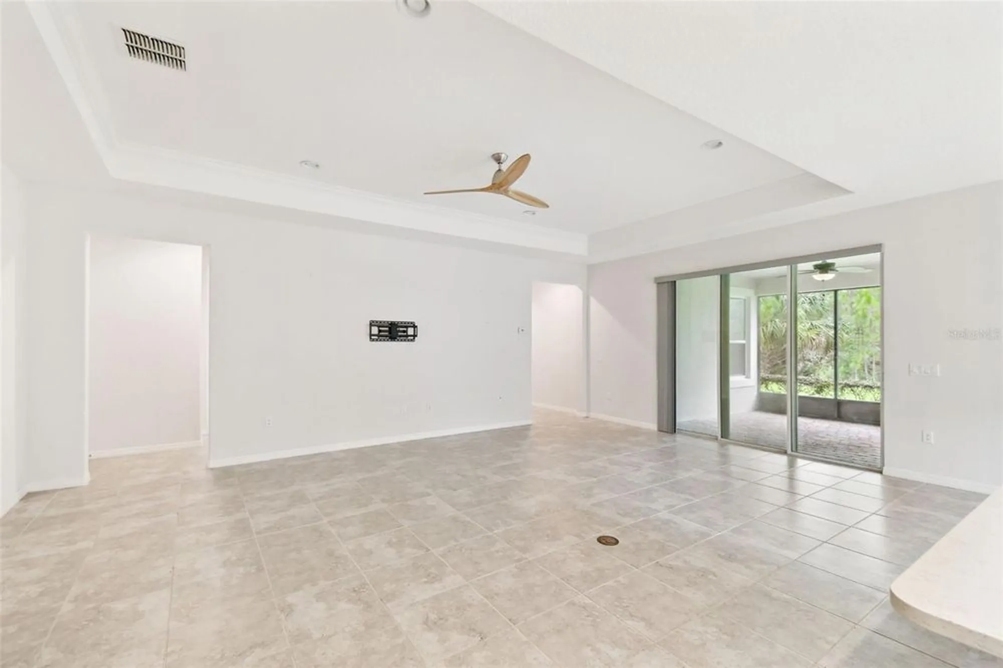 Property Slideshow image 6 of 54 | 726 irvine ranch rd, Kissimmee, FL, 34759