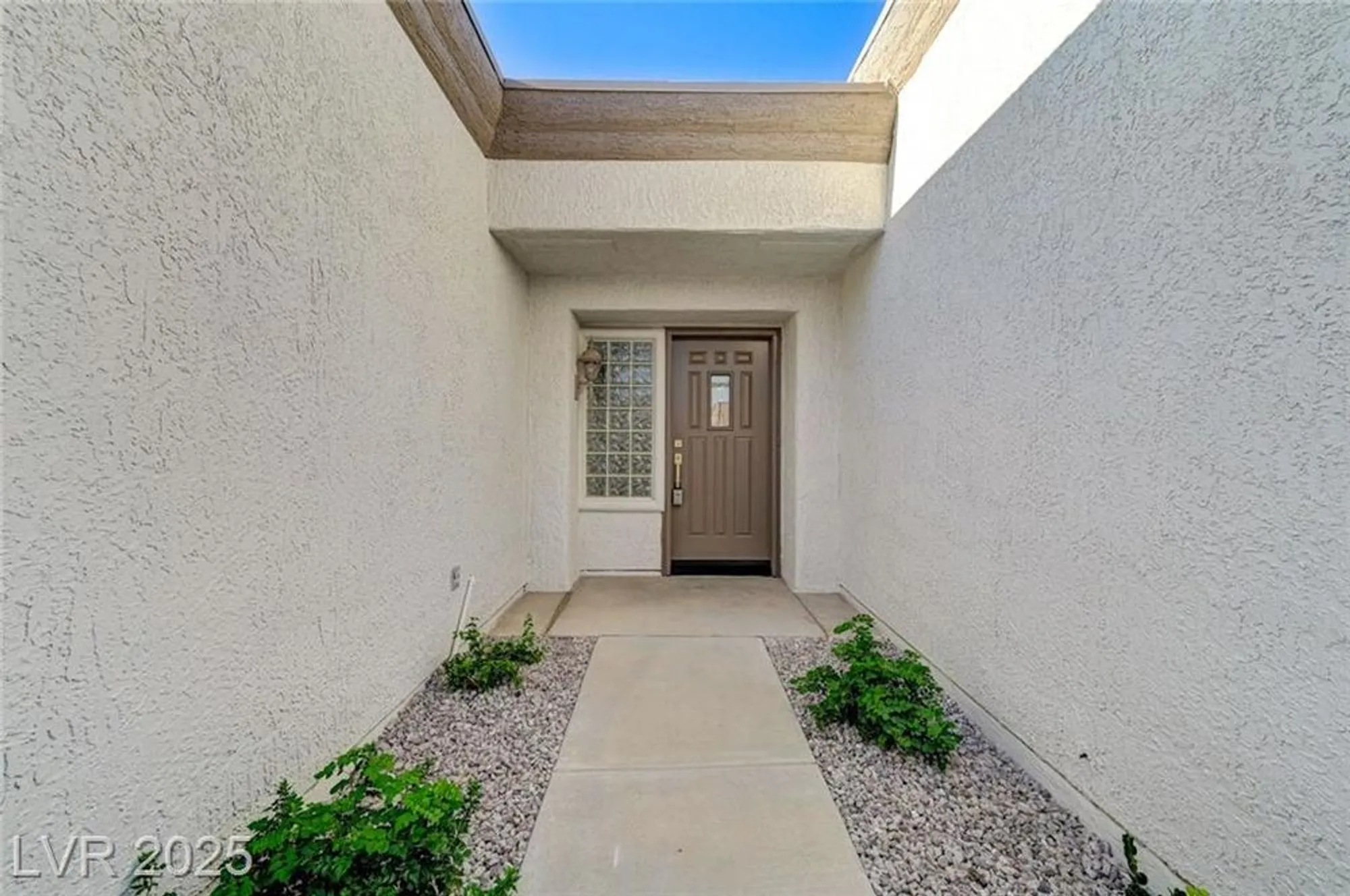 Property Slideshow image 7 of 75 | 9308 quail ridge dr, Las Vegas, NV, 89134