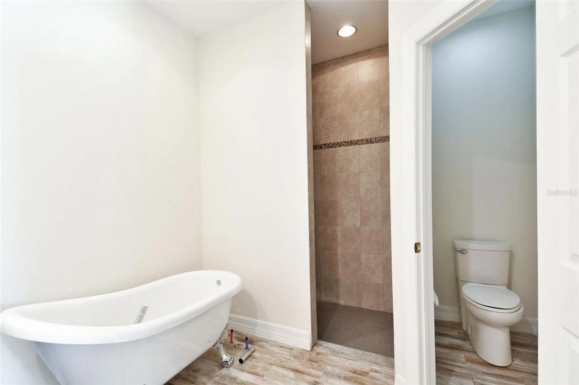 Property Slideshow image 33 of 97 | 13141 palmilla cir, Dade City, FL, 33525