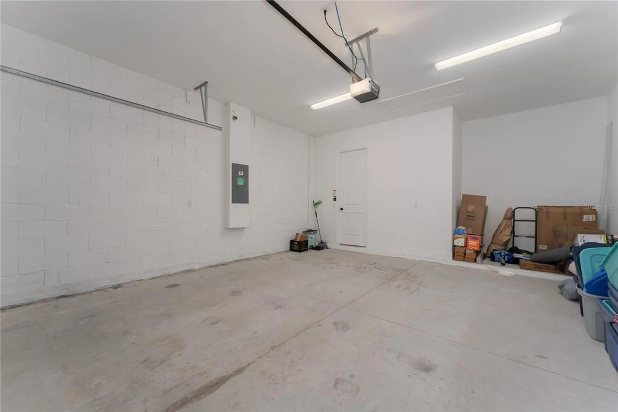 Property Slideshow image 23 of 38 | 1598 whitewood ct, Kissimmee, FL, 34747