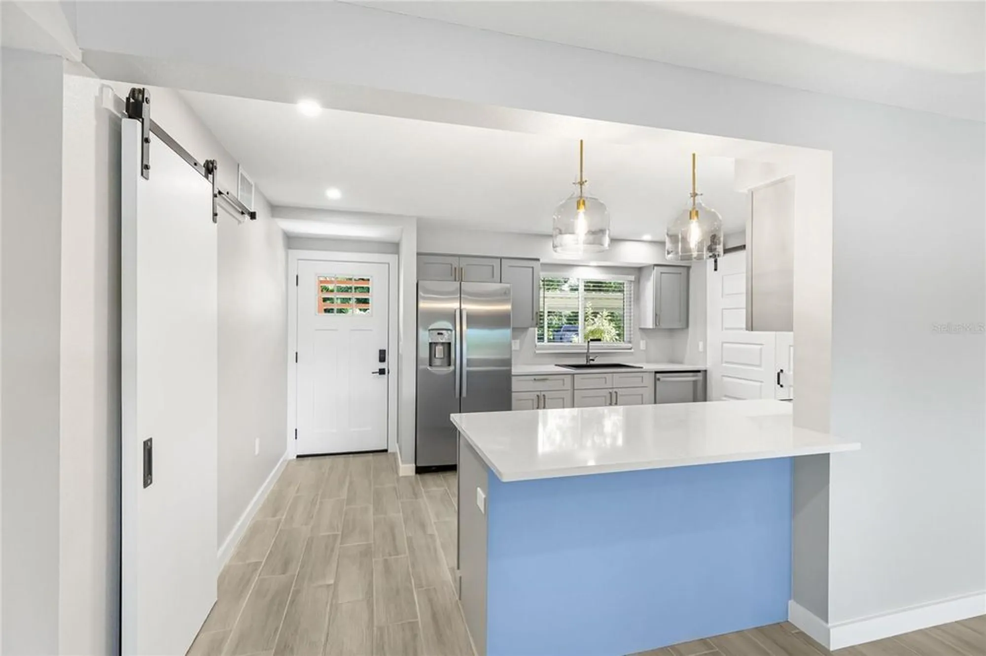 Property Slideshow image 8 of 26 | 4444 narraganset trl 96, Sarasota, FL, 34233