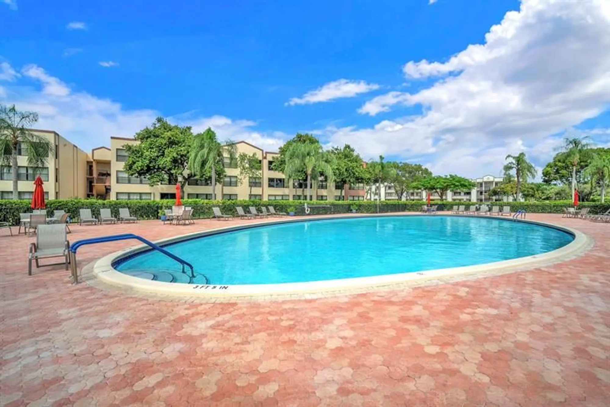 Property Slideshow image 22 of 31 | 10419 e clairmont cir 205, Tamarac, FL, 33321