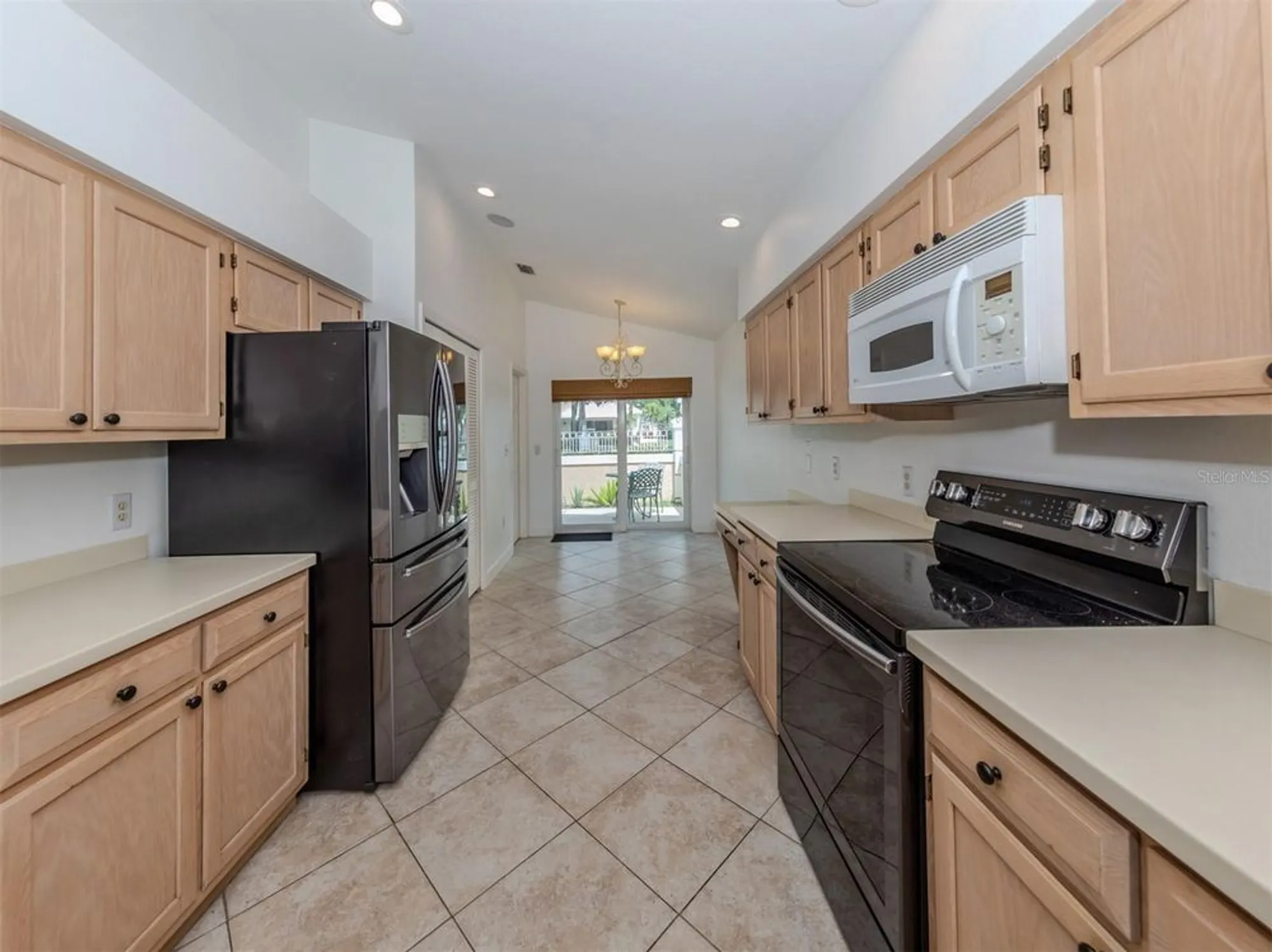 Property Slideshow image 5 of 65 | 424 cardiff rd 27, Venice, FL, 34293
