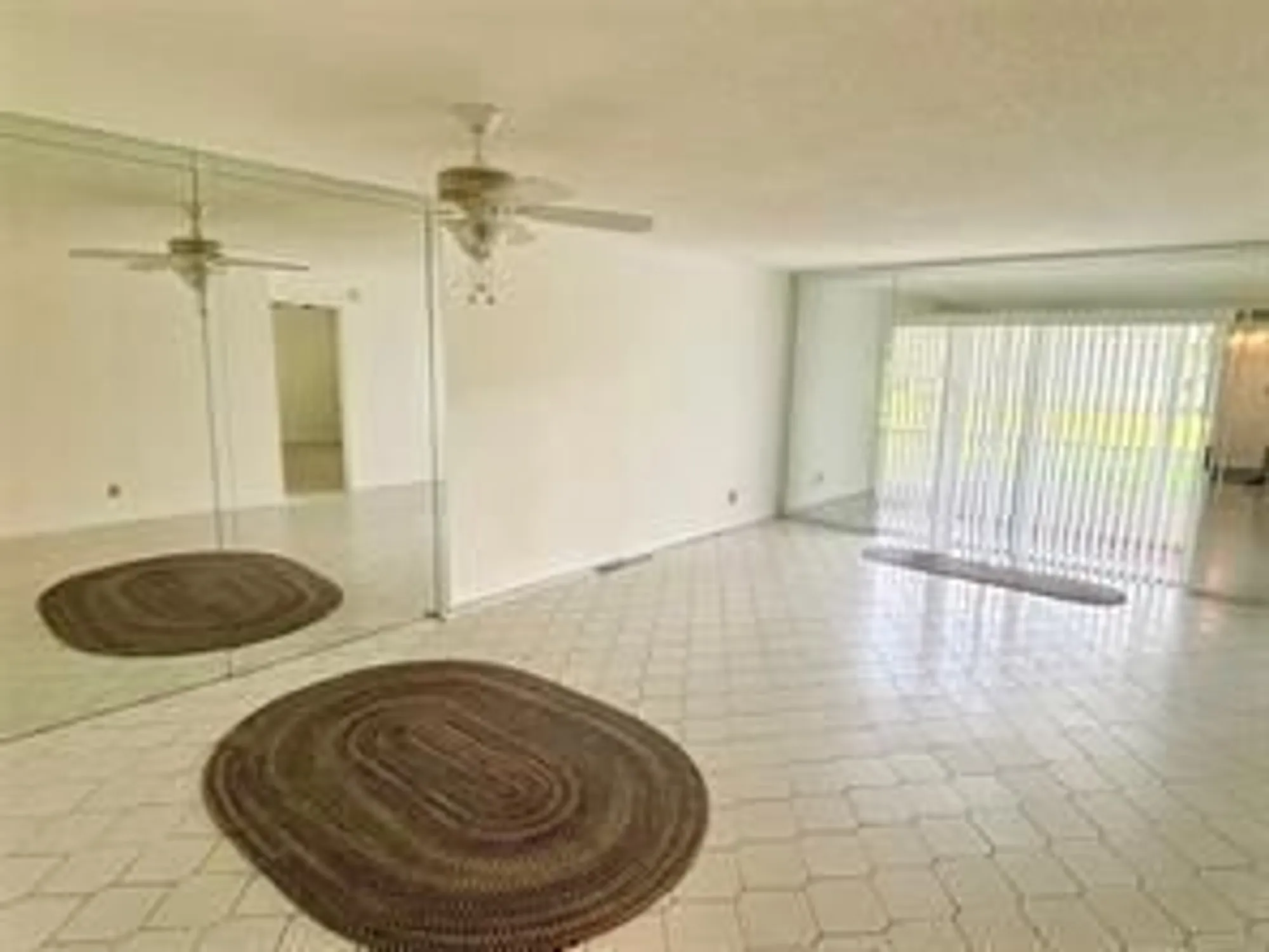 Property Slideshow image 9 of 32 | 7600 nw 5th pl apt 102, Margate, FL, 33063