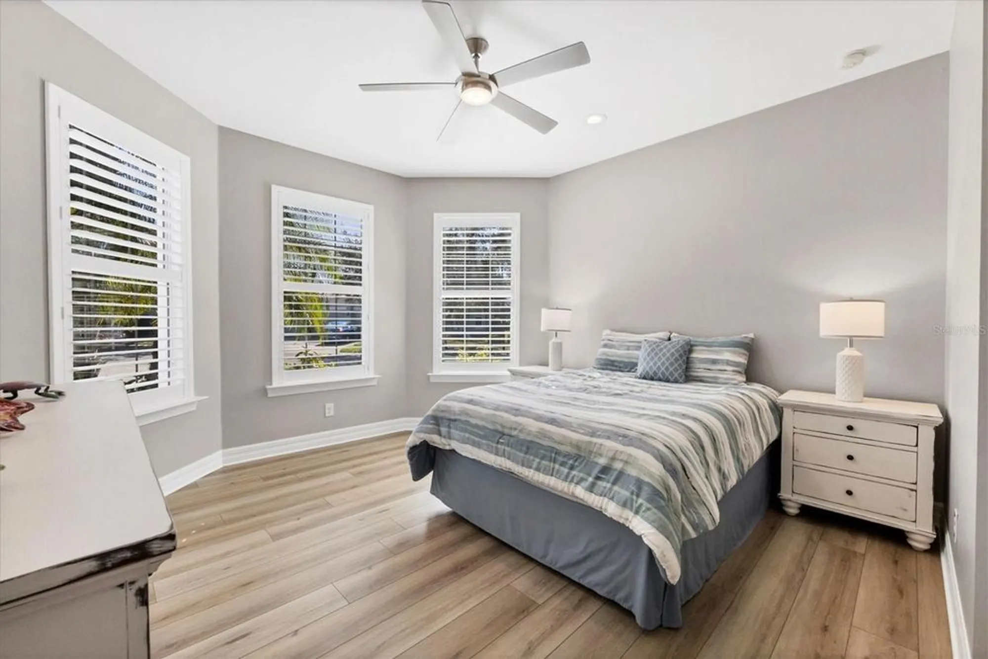 Property Slideshow image 25 of 66 | 6144 abaco dr, Sarasota, FL, 34238