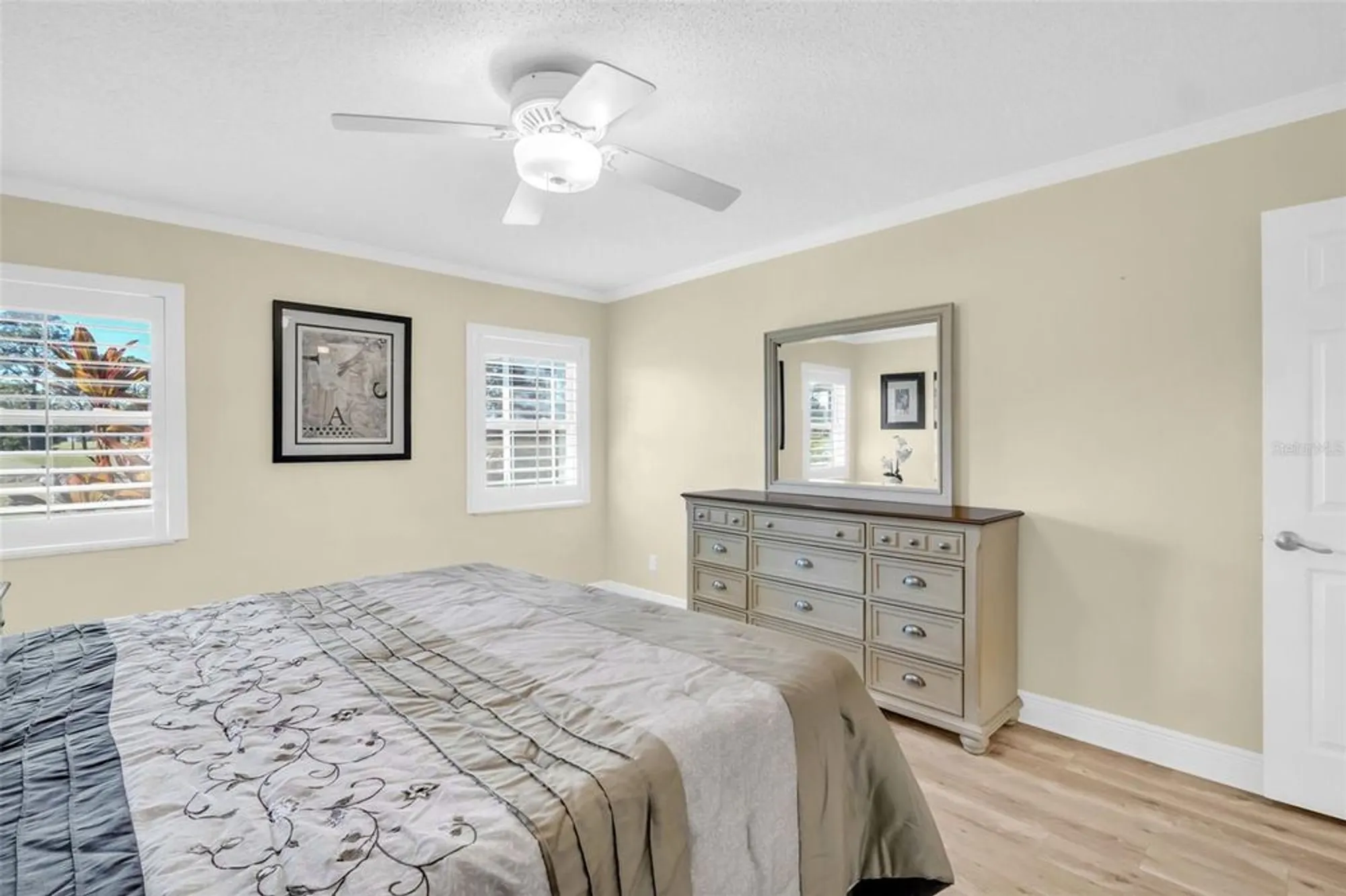 Property Slideshow image 23 of 57 | 1222 gillespie dr, Palm Harbor, FL, 34684