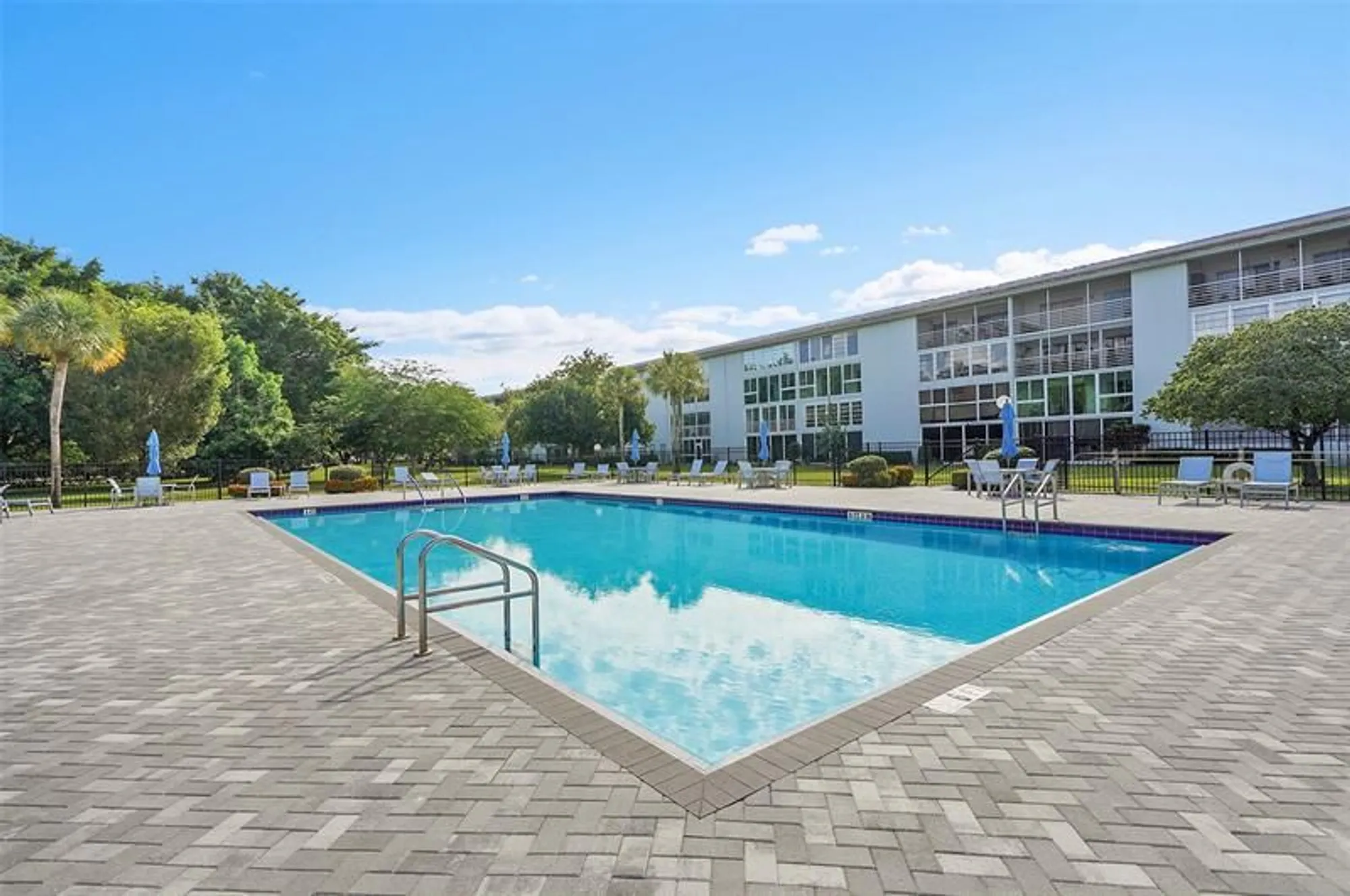 Property Slideshow image 30 of 32 | 2504 antigua ter h2, Coconut Creek, FL, 33066