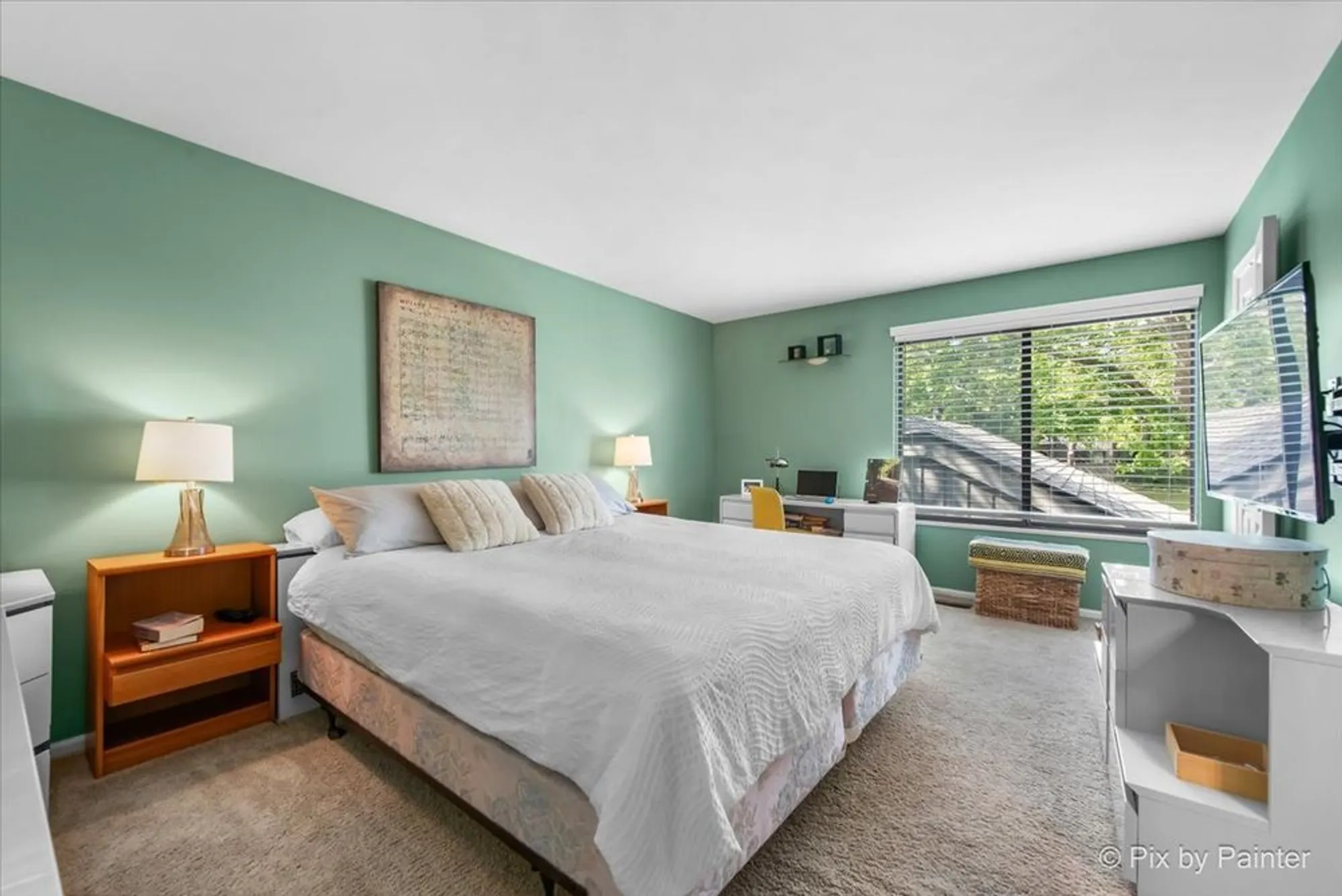 Property Slideshow image 25 of 39 | 209 shoreline rd b, Lake Barrington, IL, 60010